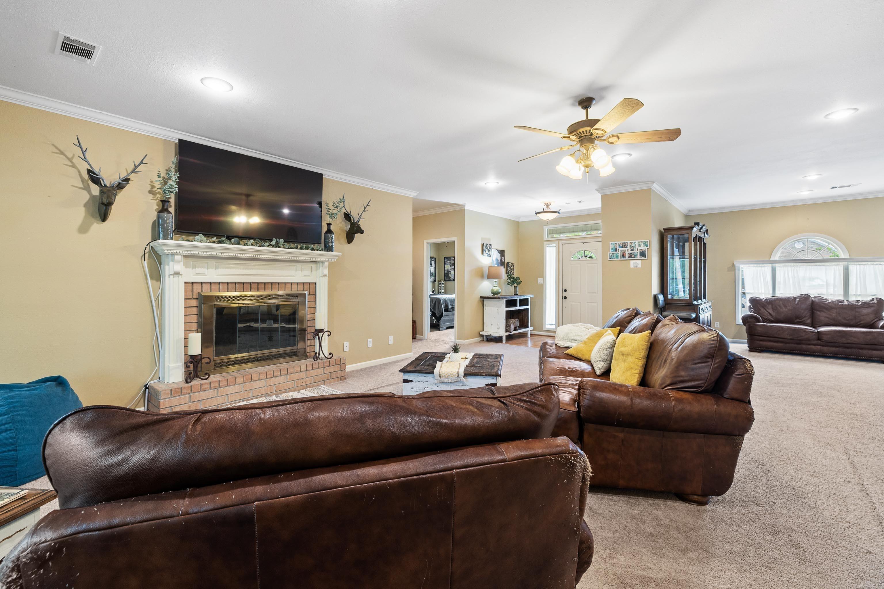 104 Newman  Hot Springs, AR