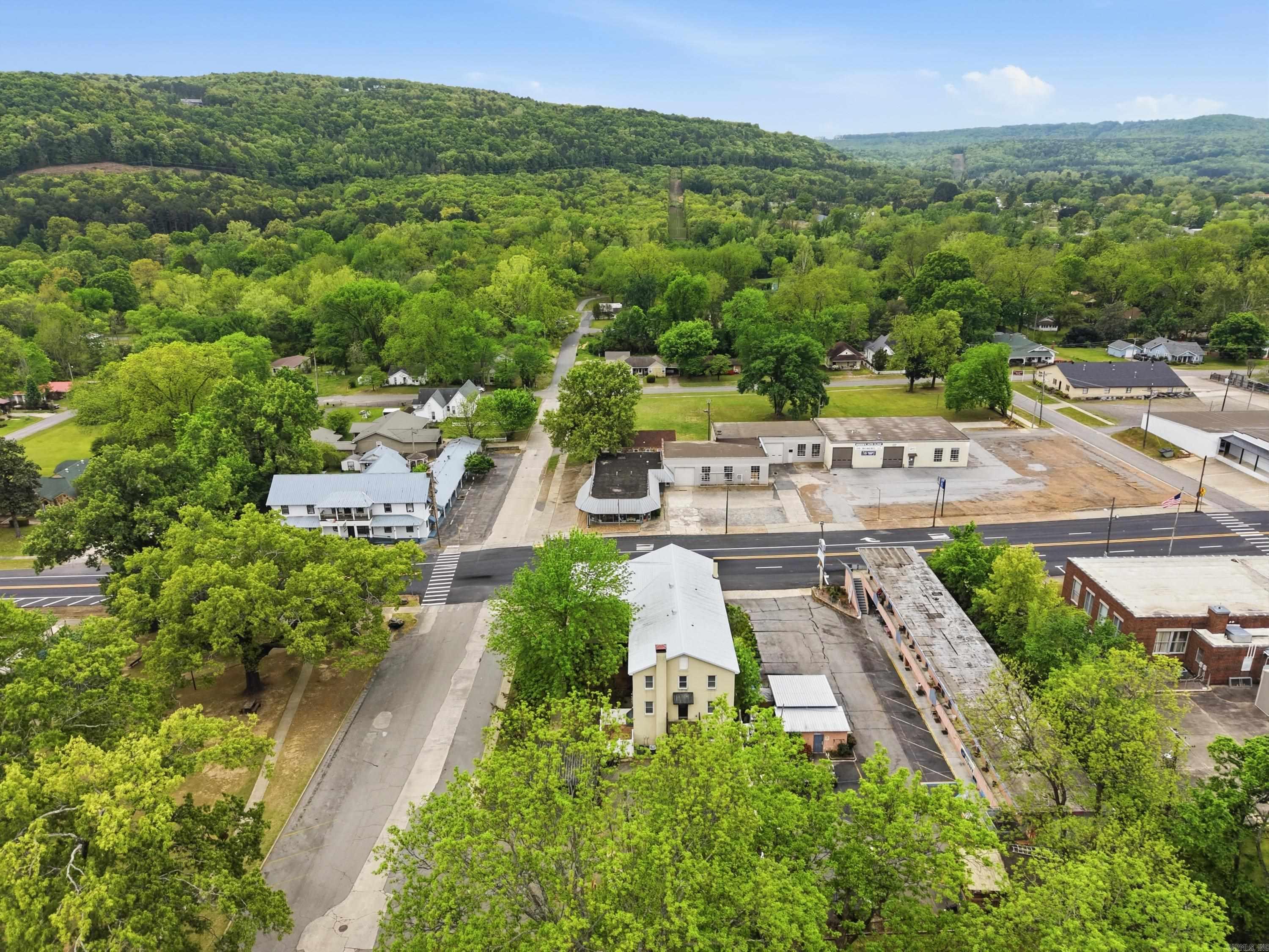 122 E Main Street Heber Springs, AR 72543