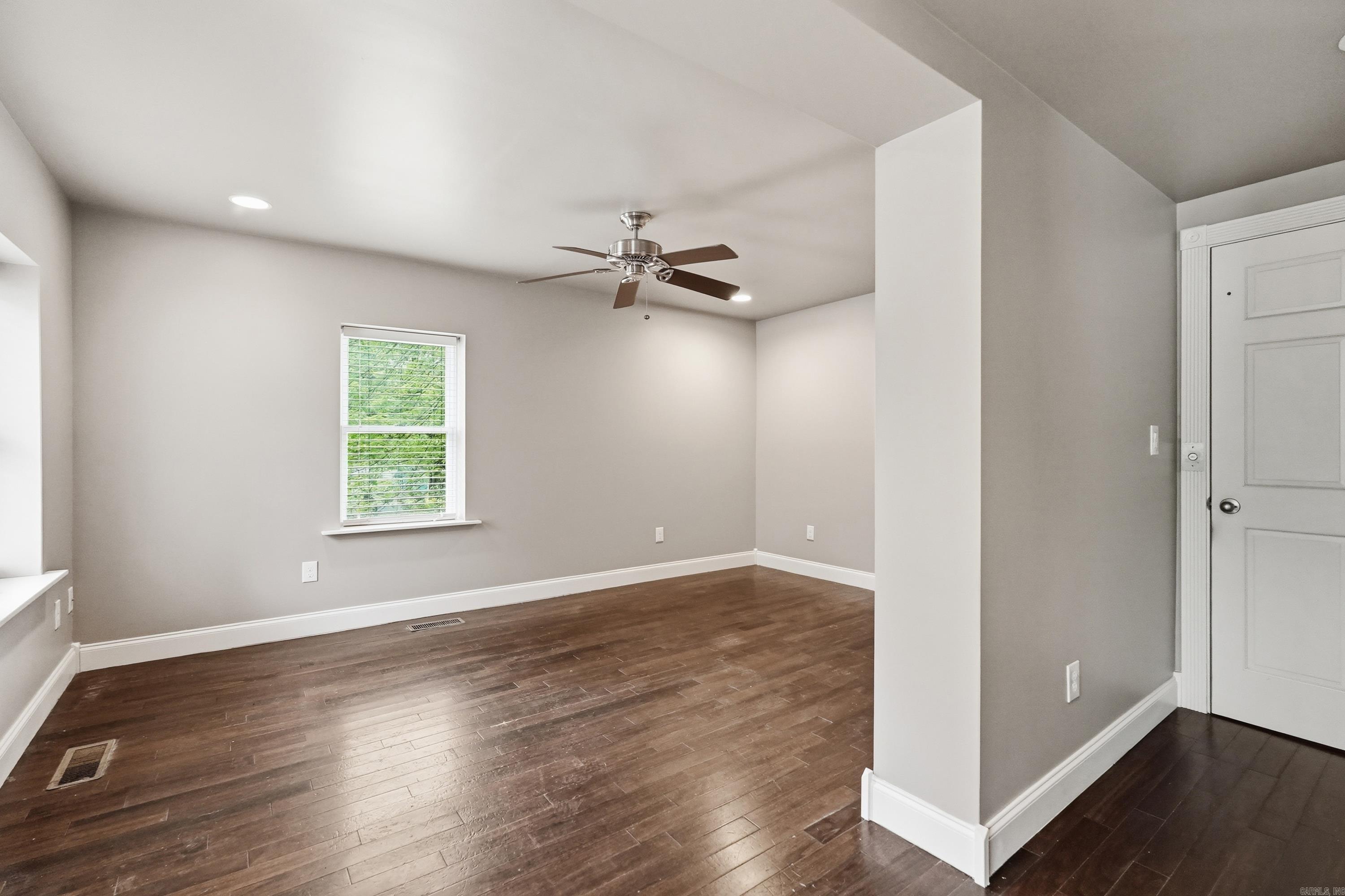 122 E Main Street Heber Springs, AR 72543