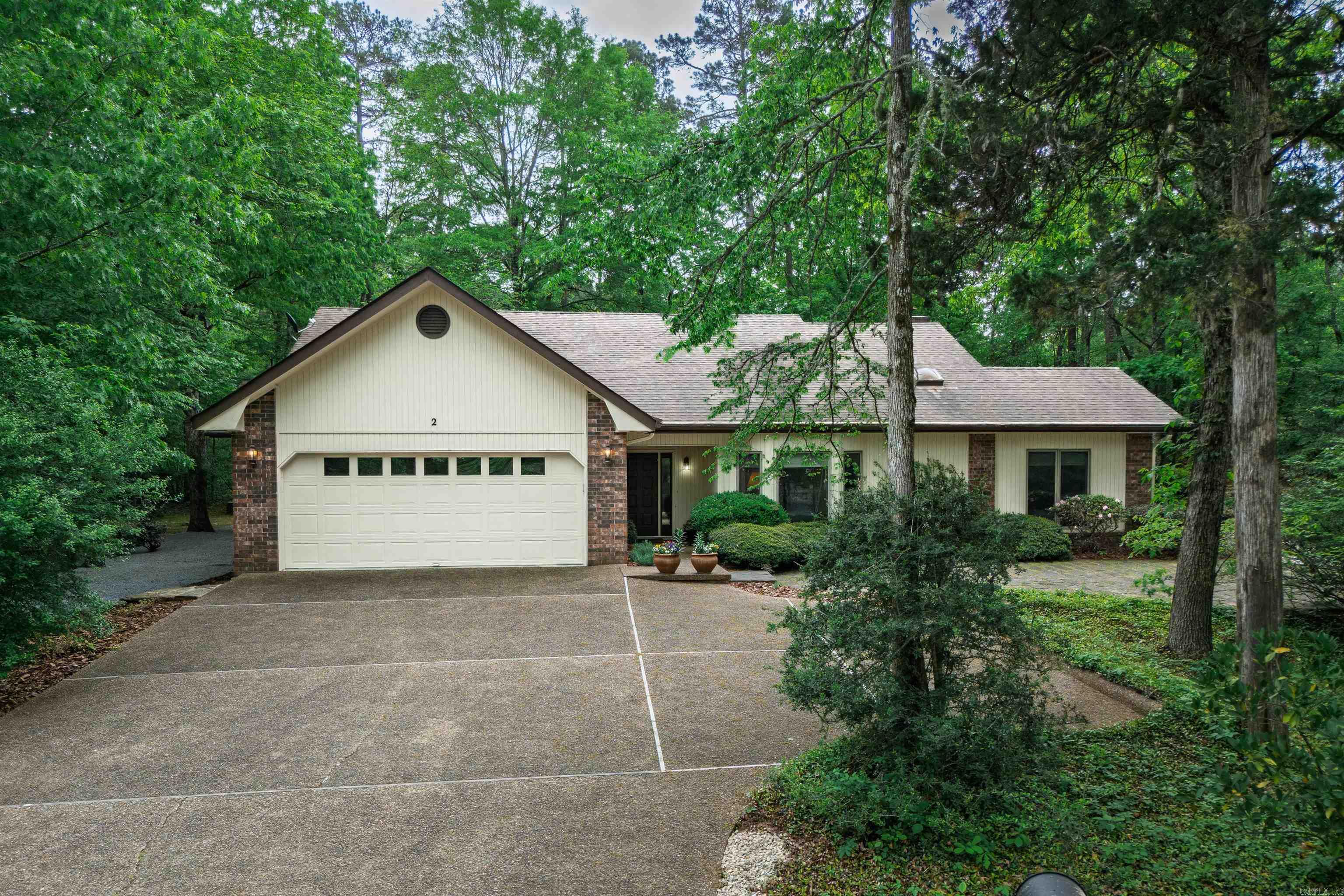 2 Balboa Cove Hot Springs Village, AR 71909