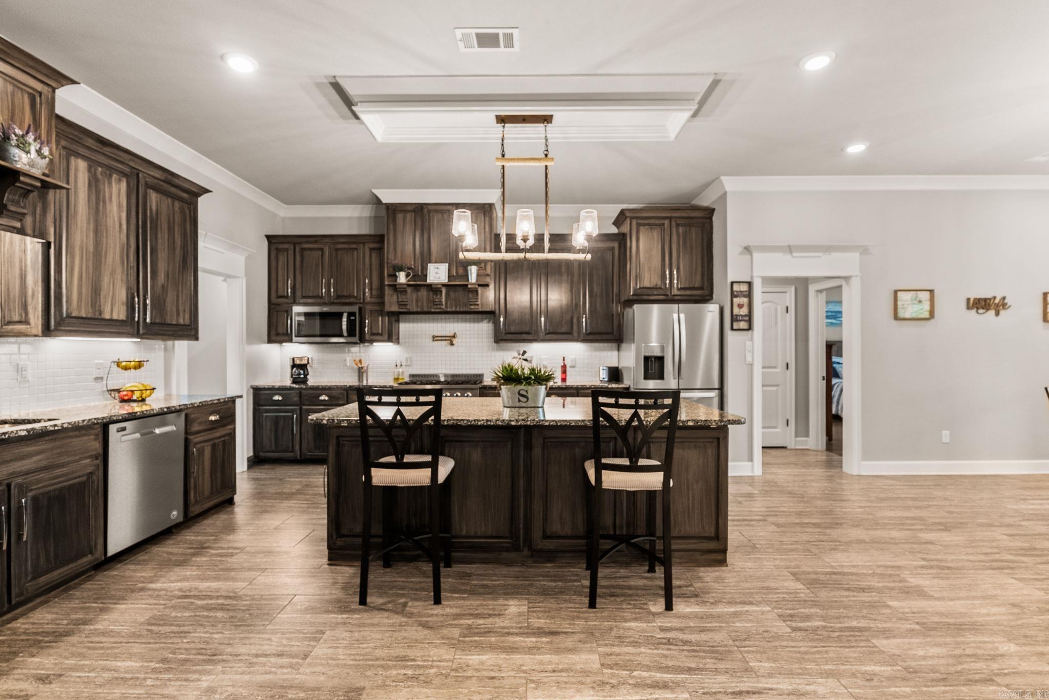 90 Win Meadow  Greenbrier, AR