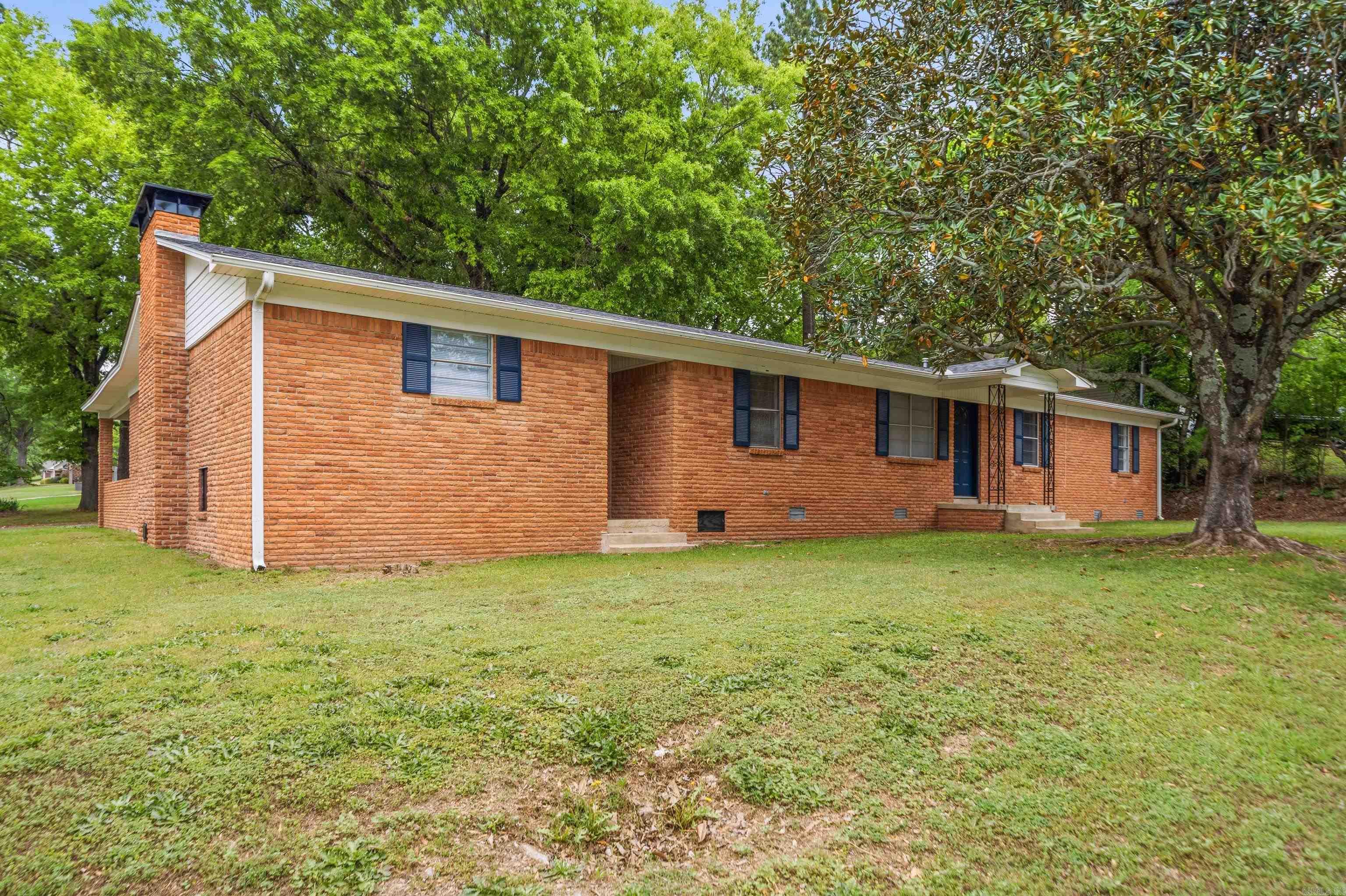 839 Bellaire  Hot Springs National Park, AR