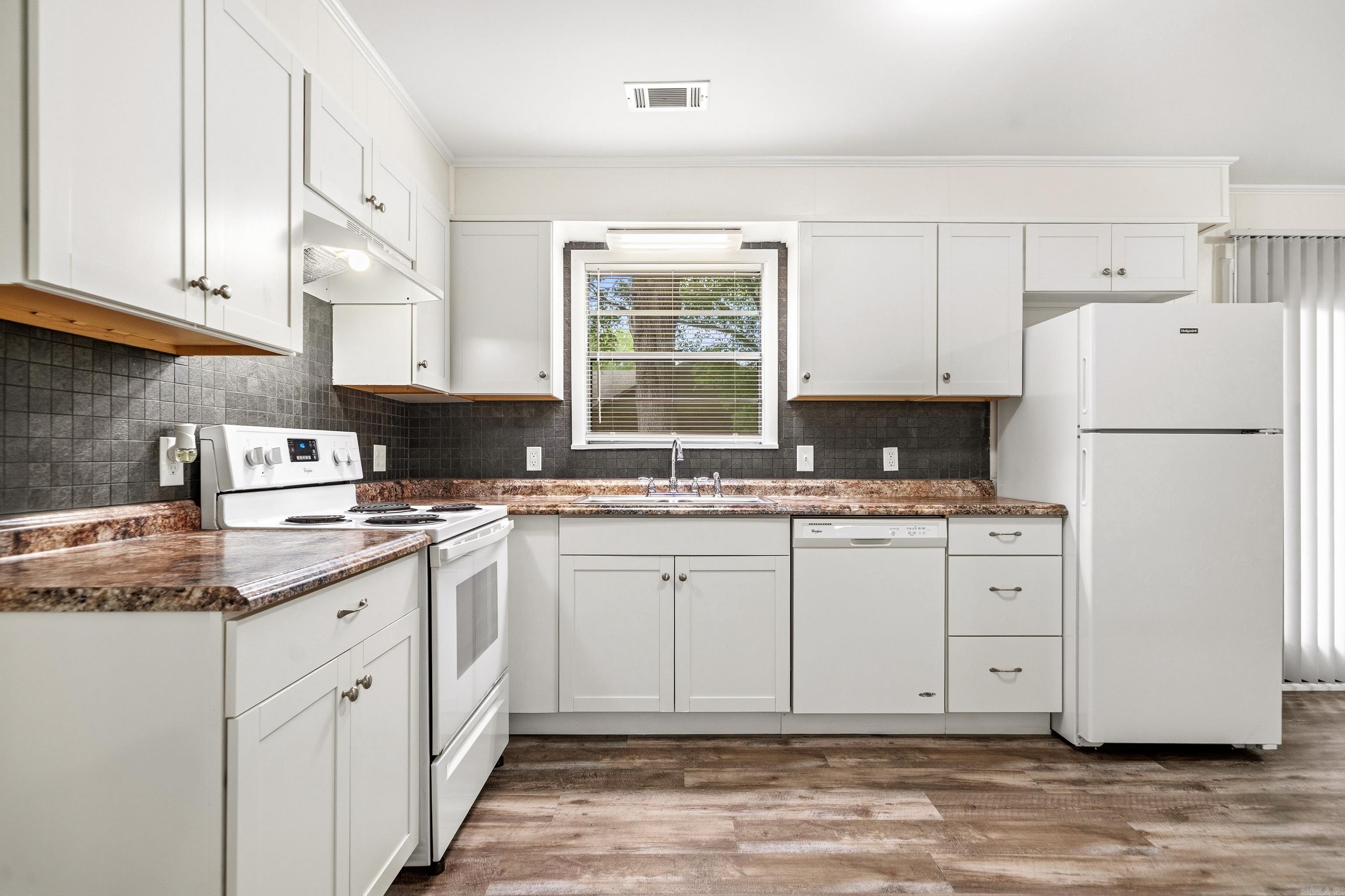 839 Bellaire  Hot Springs National Park, AR