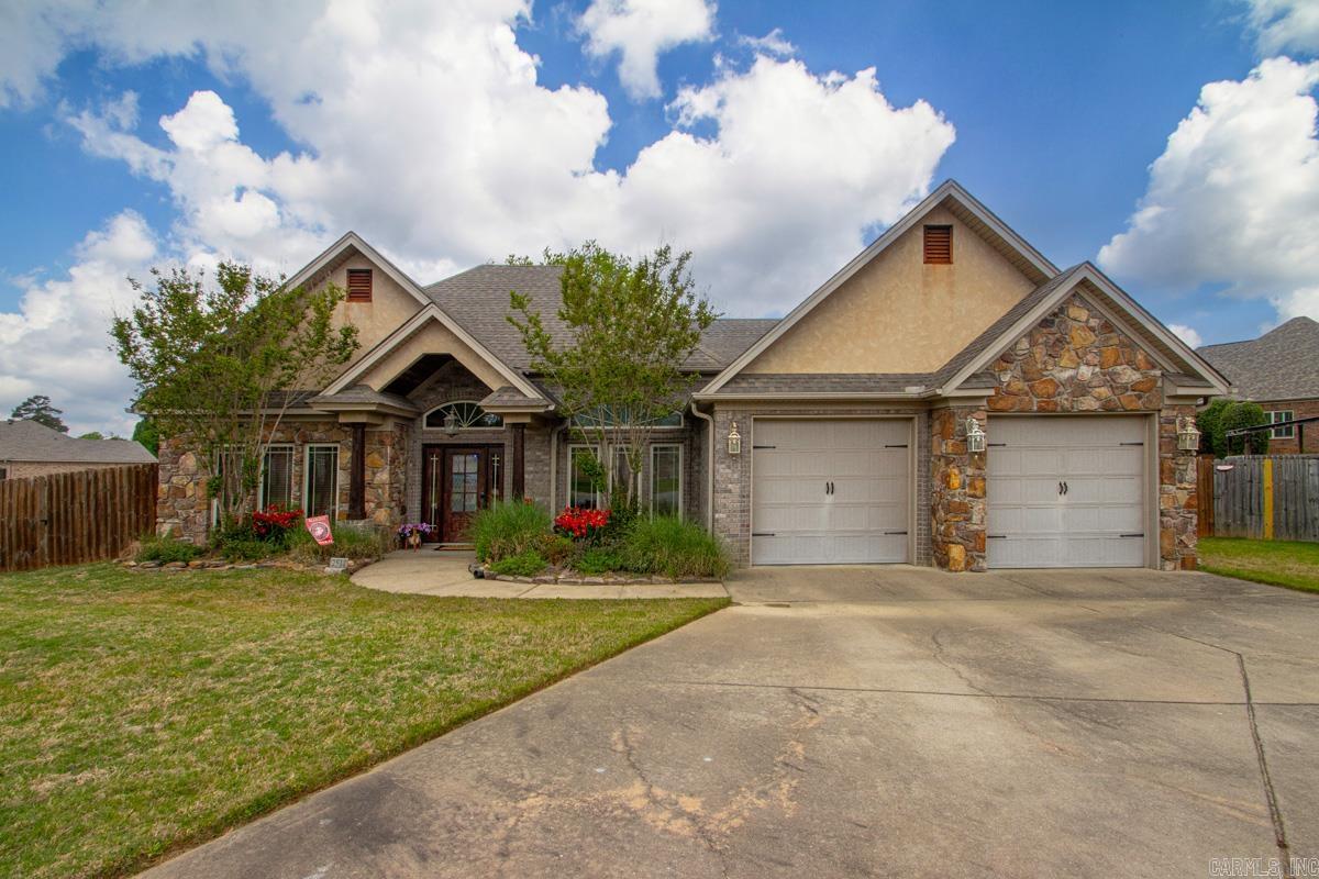 2514 Daisy Cove  Bryant, AR