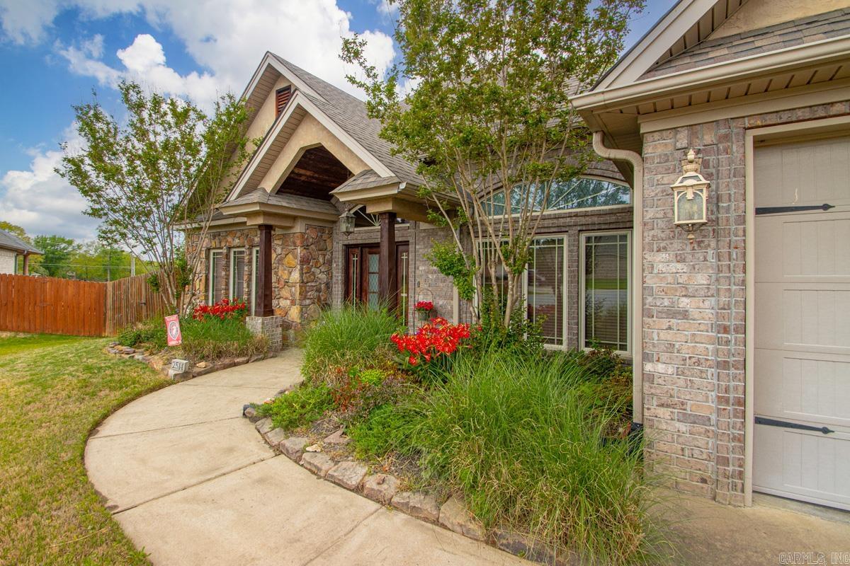 2514 Daisy Cove  Bryant, AR