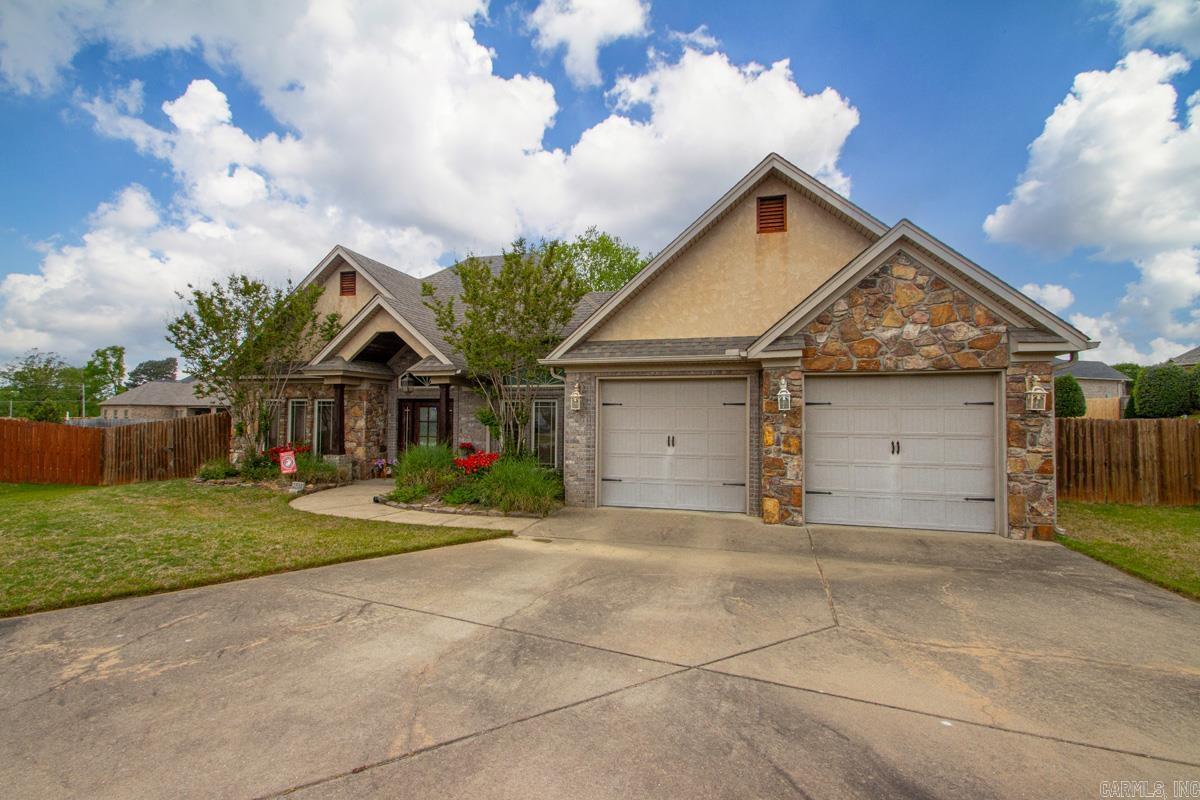 2514 Daisy Cove  Bryant, AR