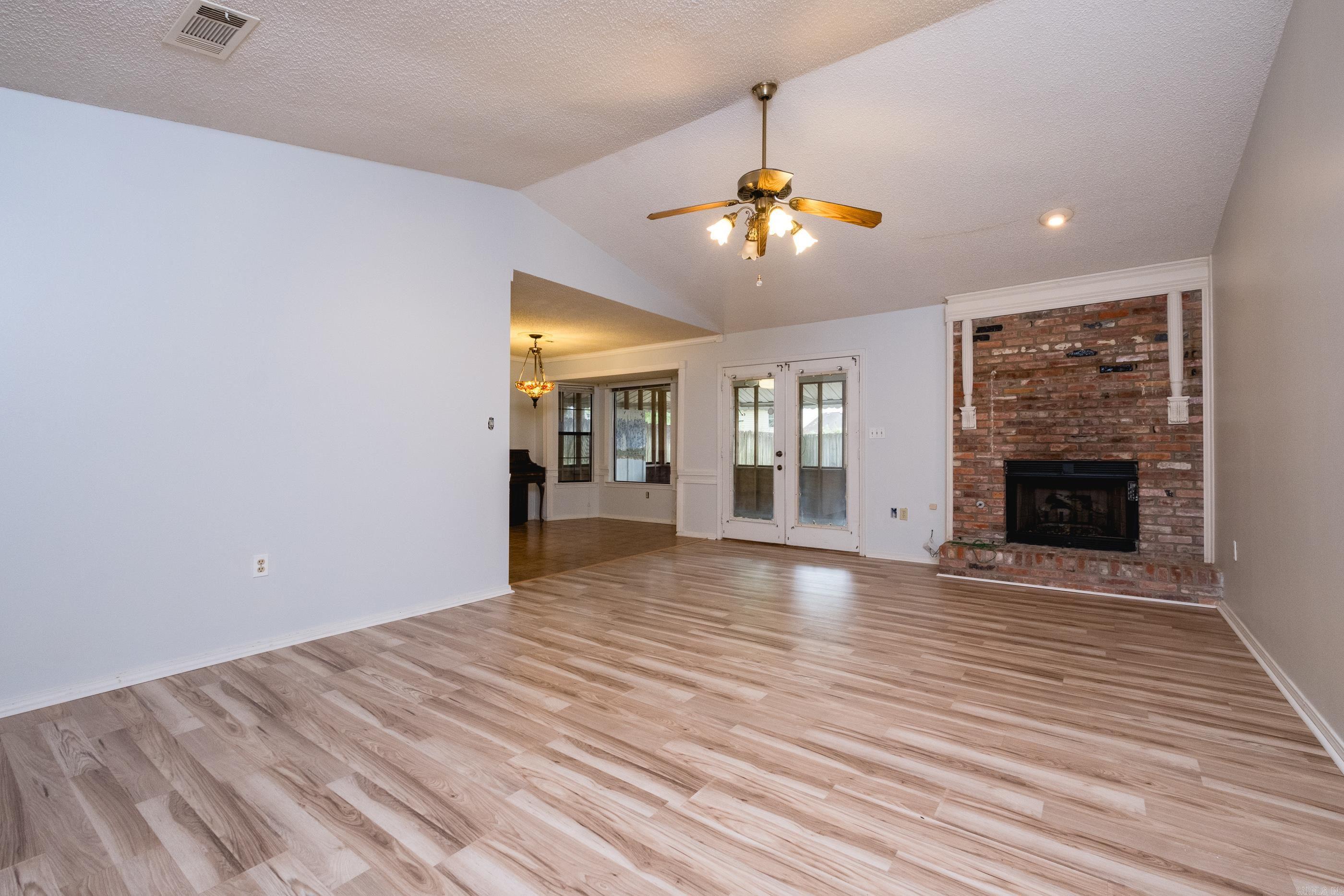 8 Tracy Austin Ct  Little Rock, AR