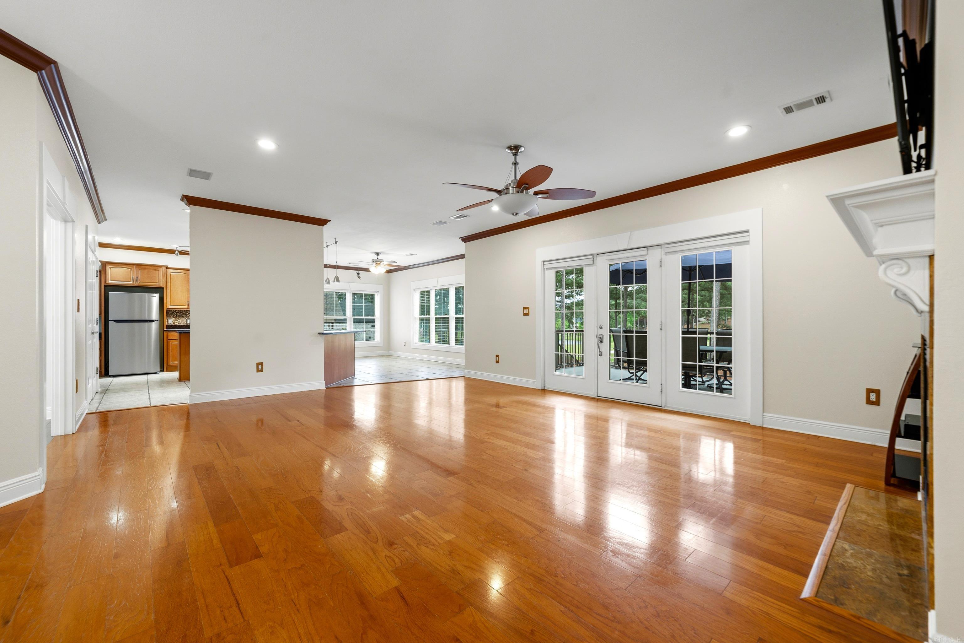 2 Alteza Drive  Hot Springs Village, AR