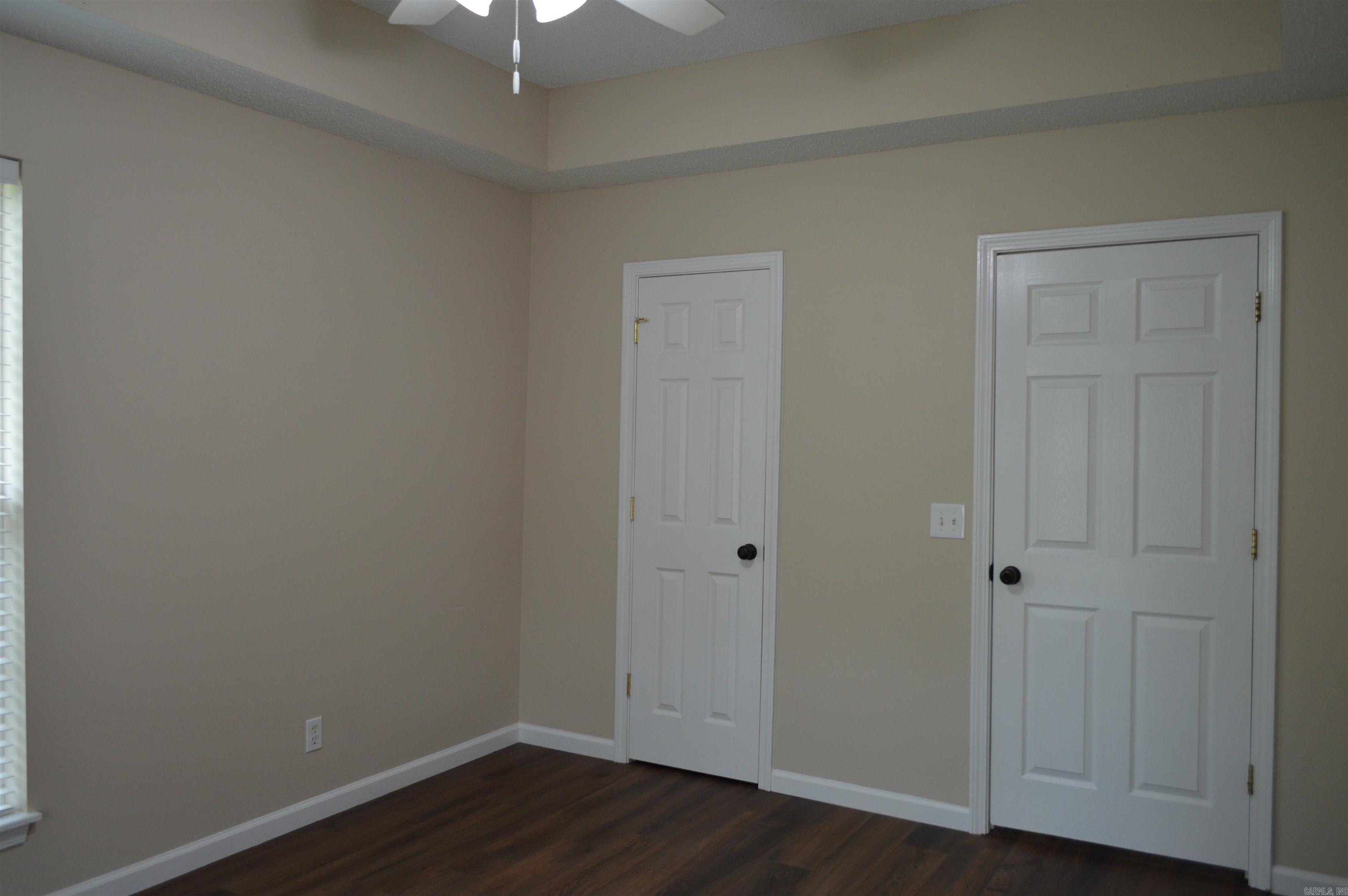 100 W Clinton  Heber Springs, AR