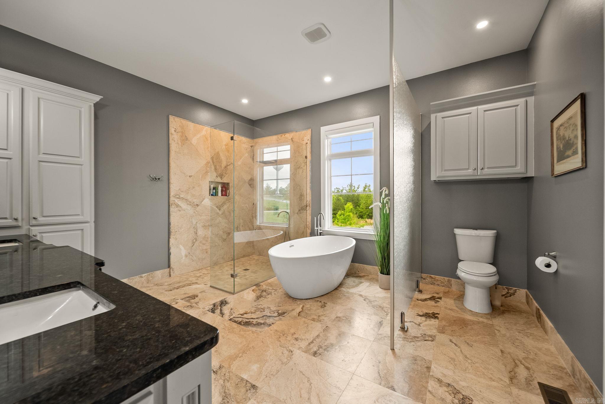 21617 Waterview  Roland, AR