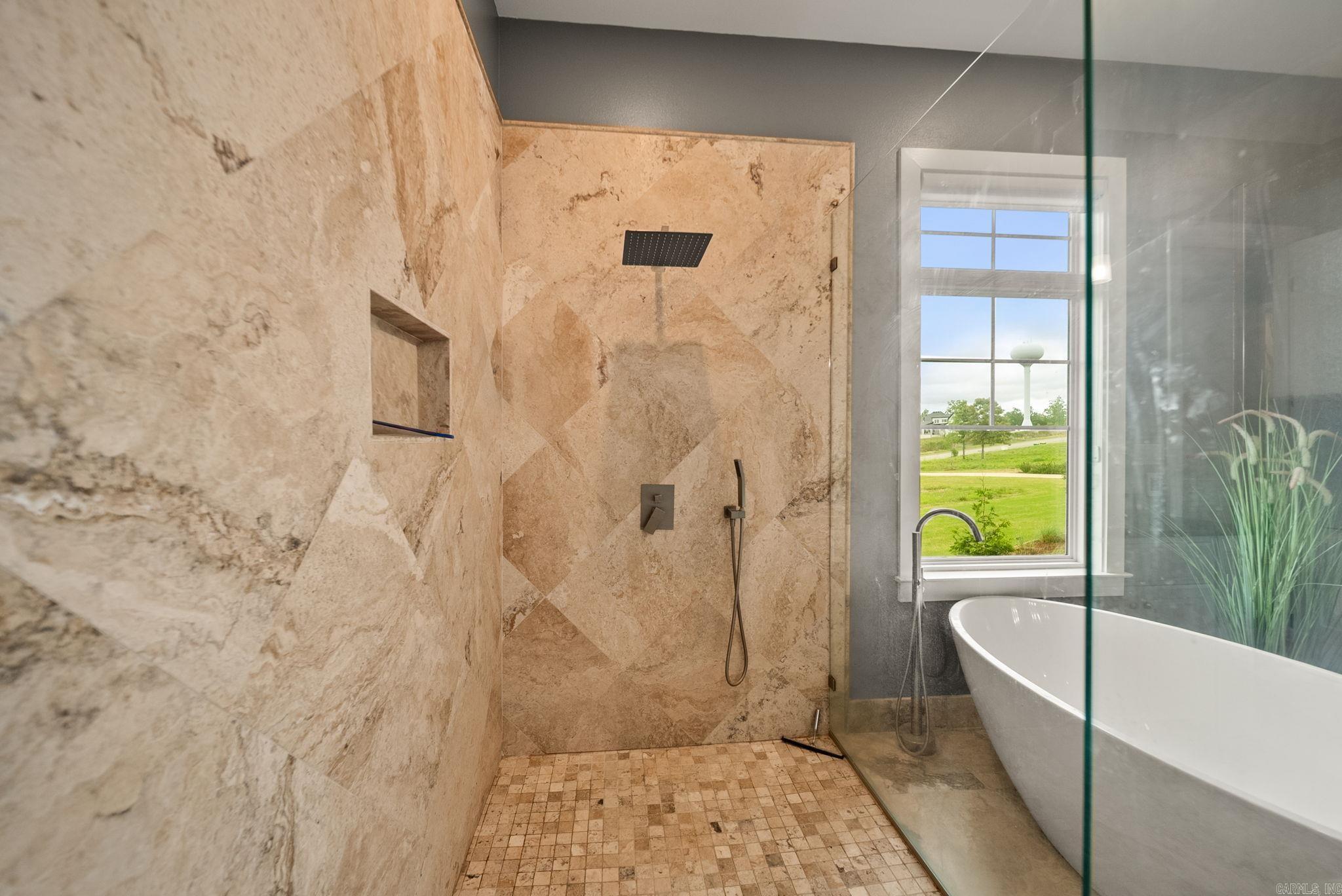 21617 Waterview  Roland, AR