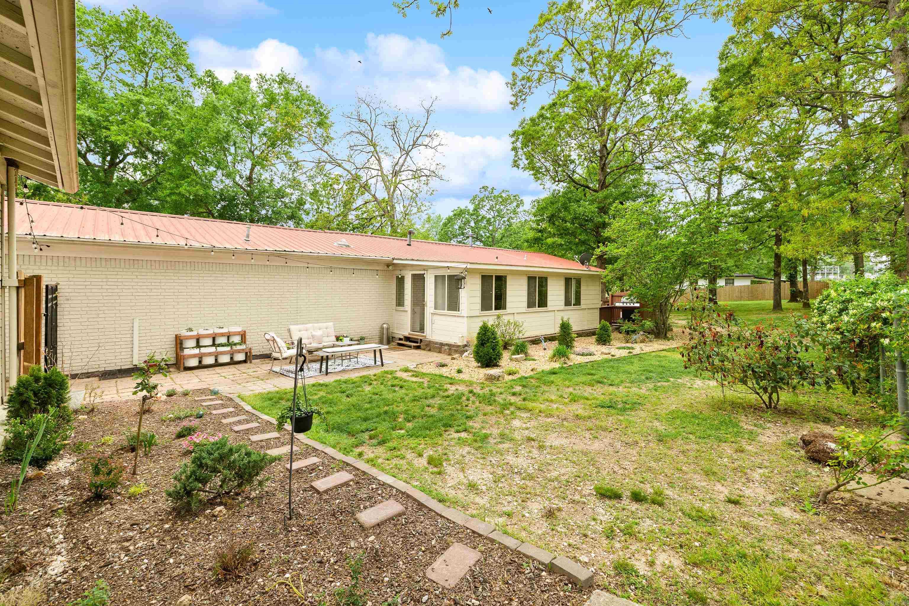 8014 Renee  Benton, AR