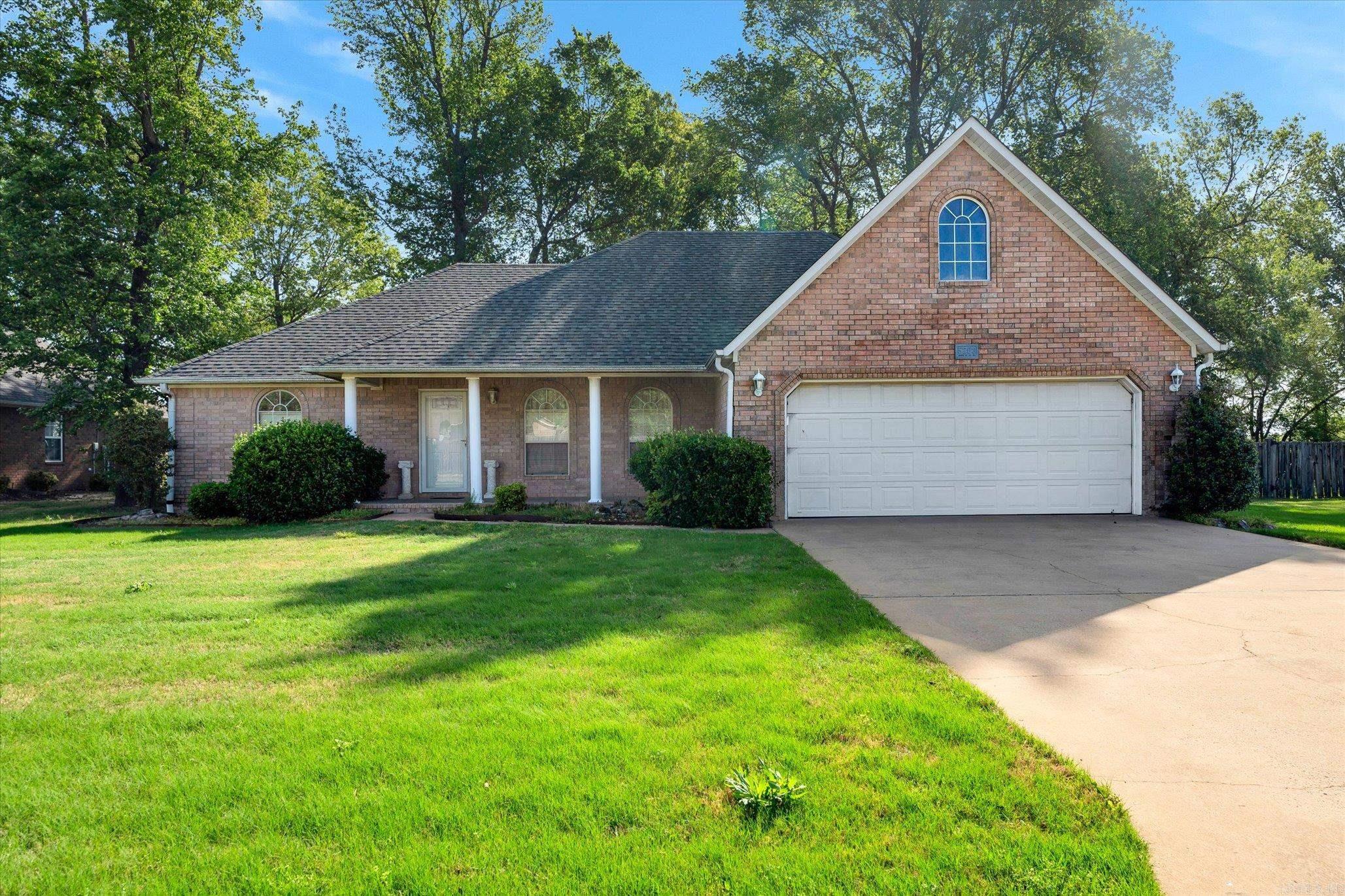 5203 S 27th  Paragould, AR