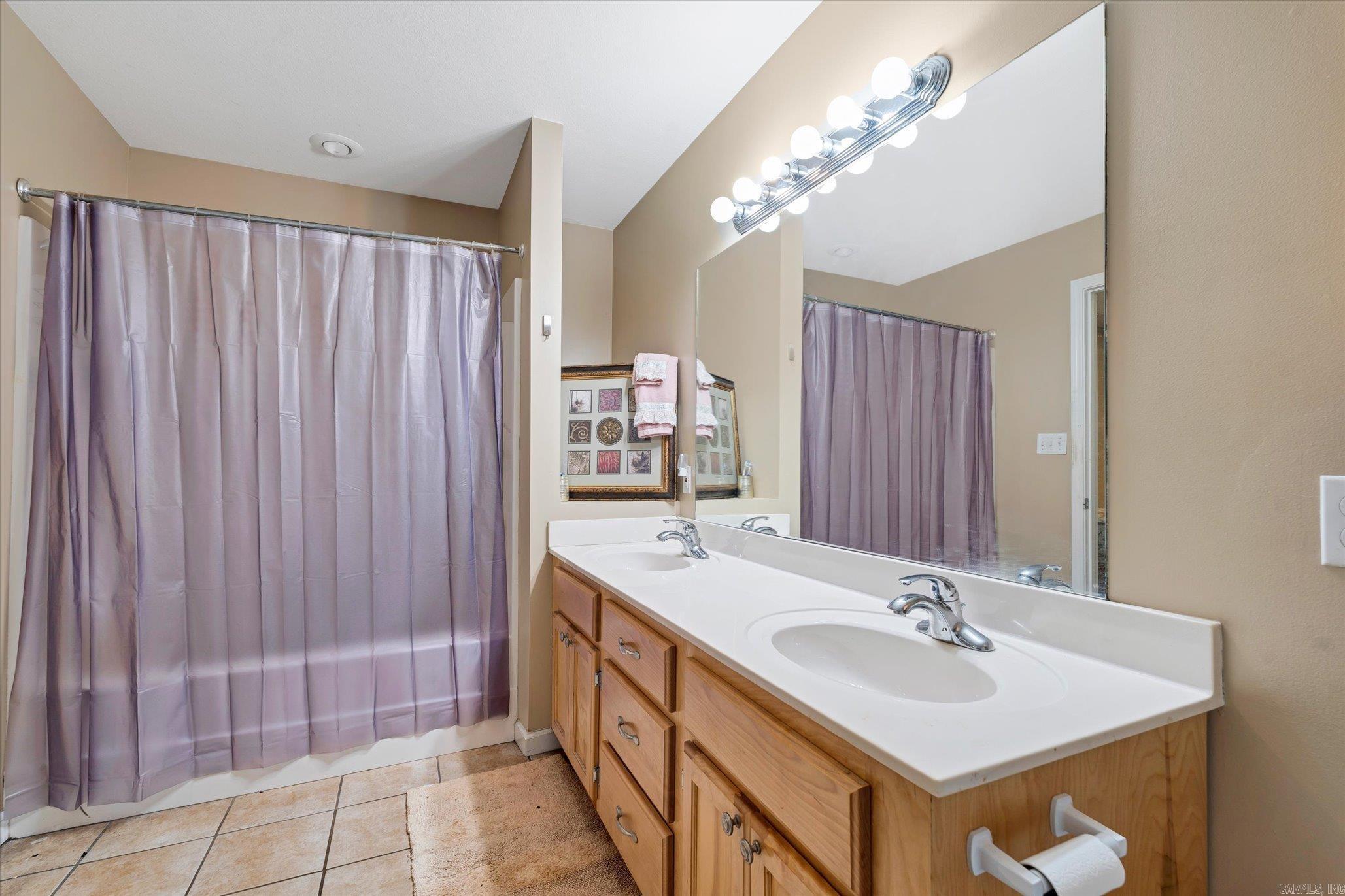 5203 S 27th  Paragould, AR