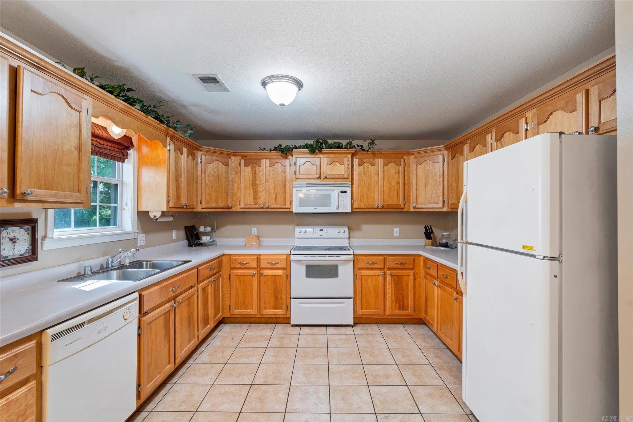 5203 S 27th  Paragould, AR