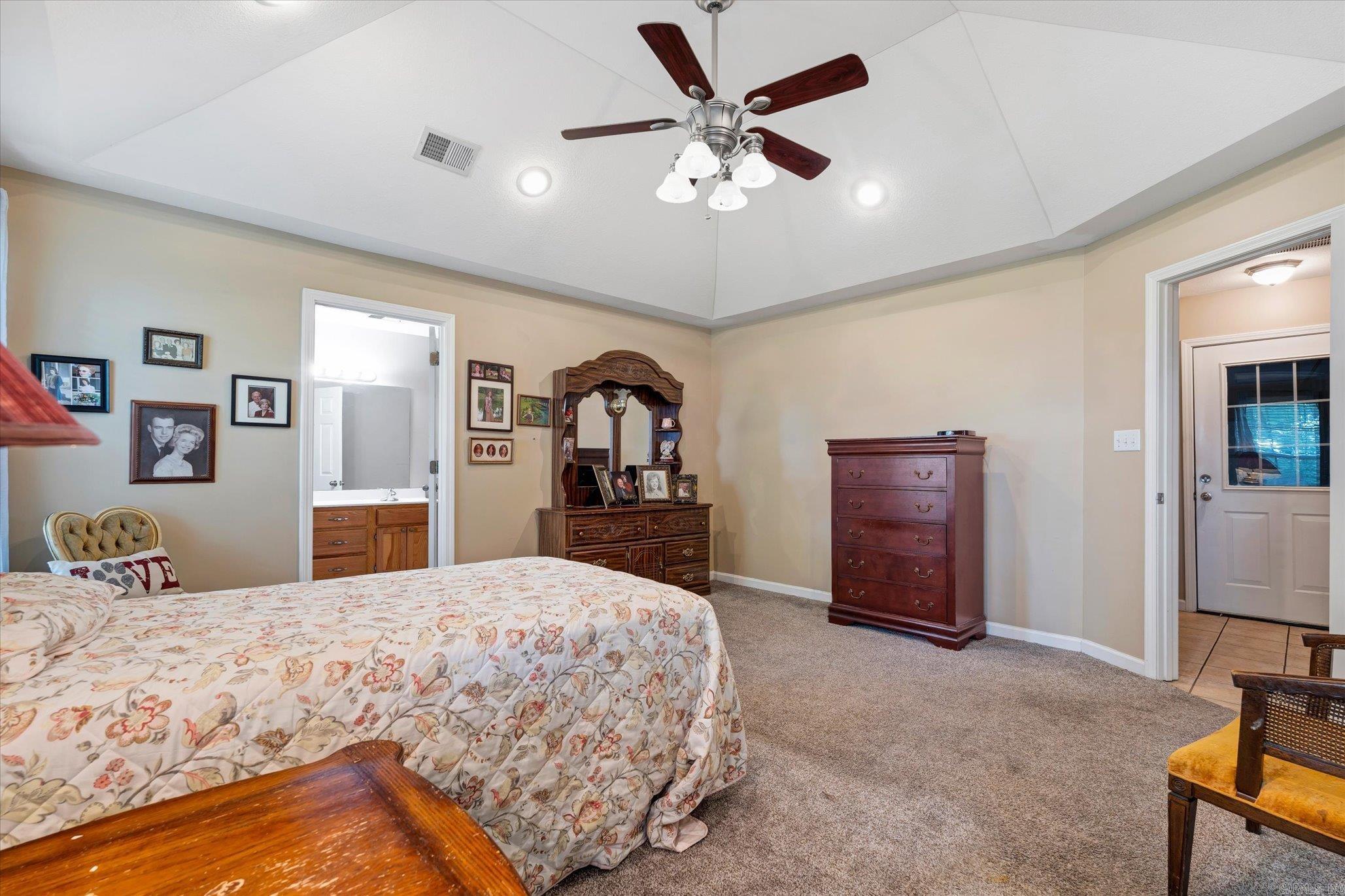 5203 S 27th  Paragould, AR