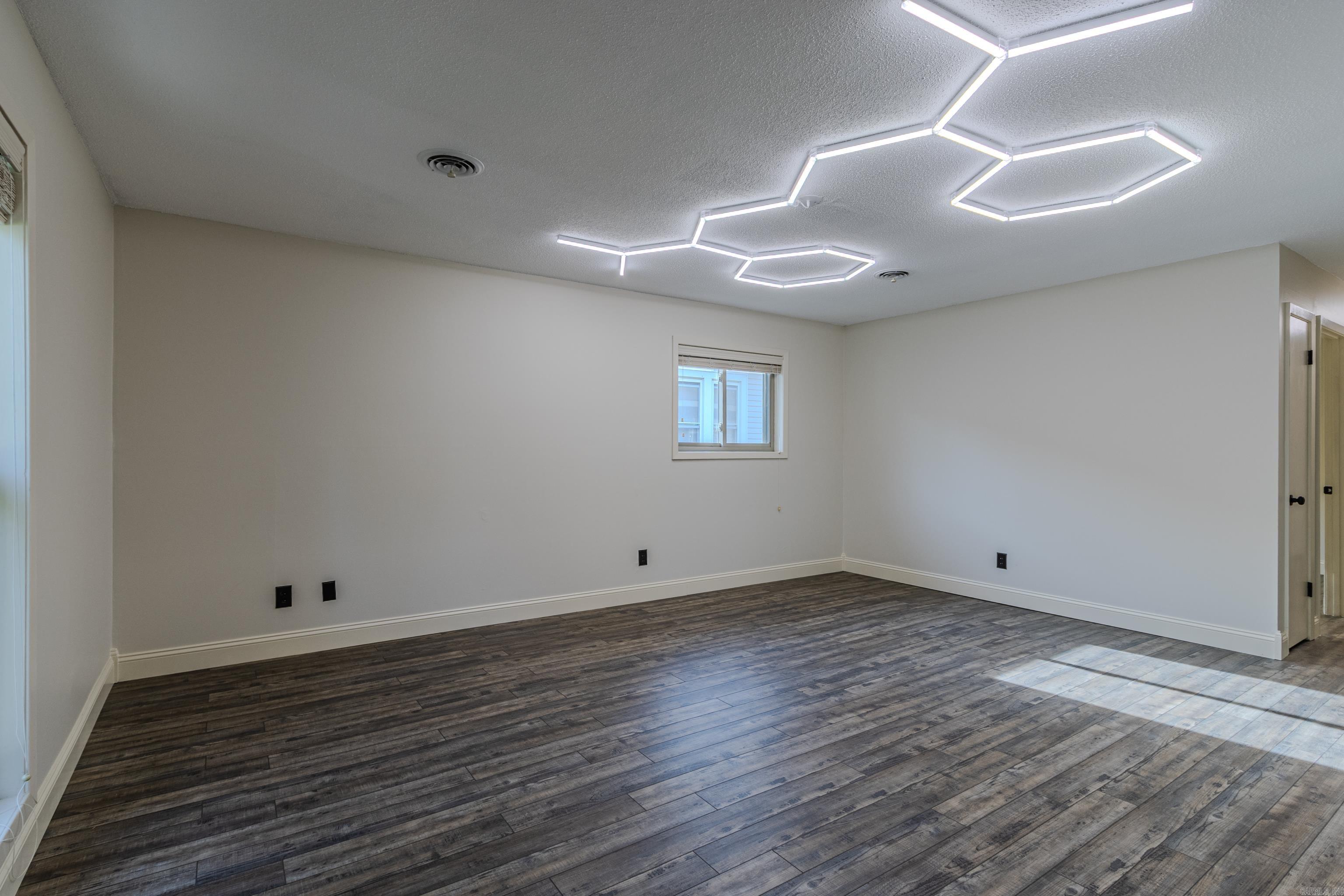 505 W Court  Paragould, AR