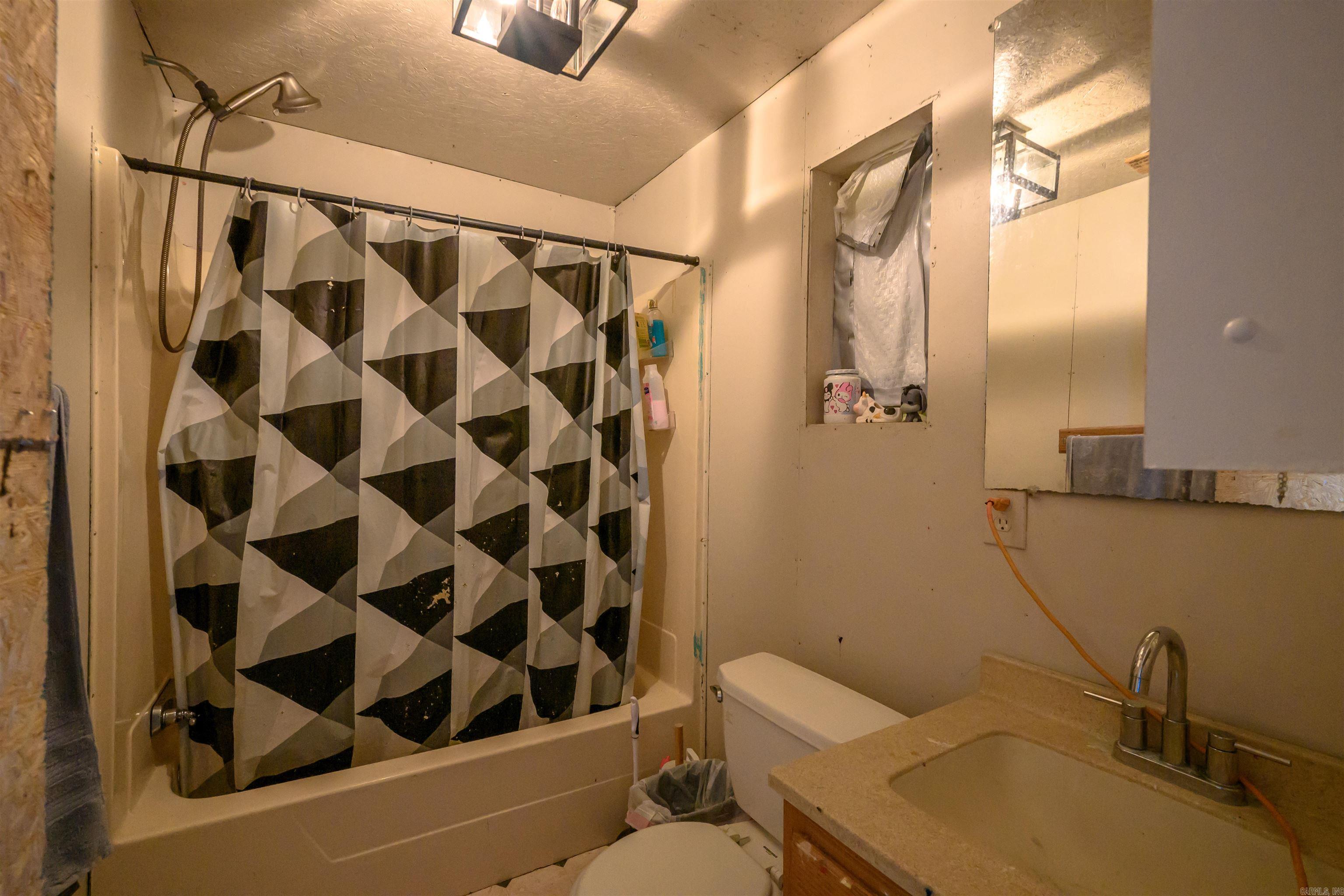 340 N Main  Mount Pleasant, AR