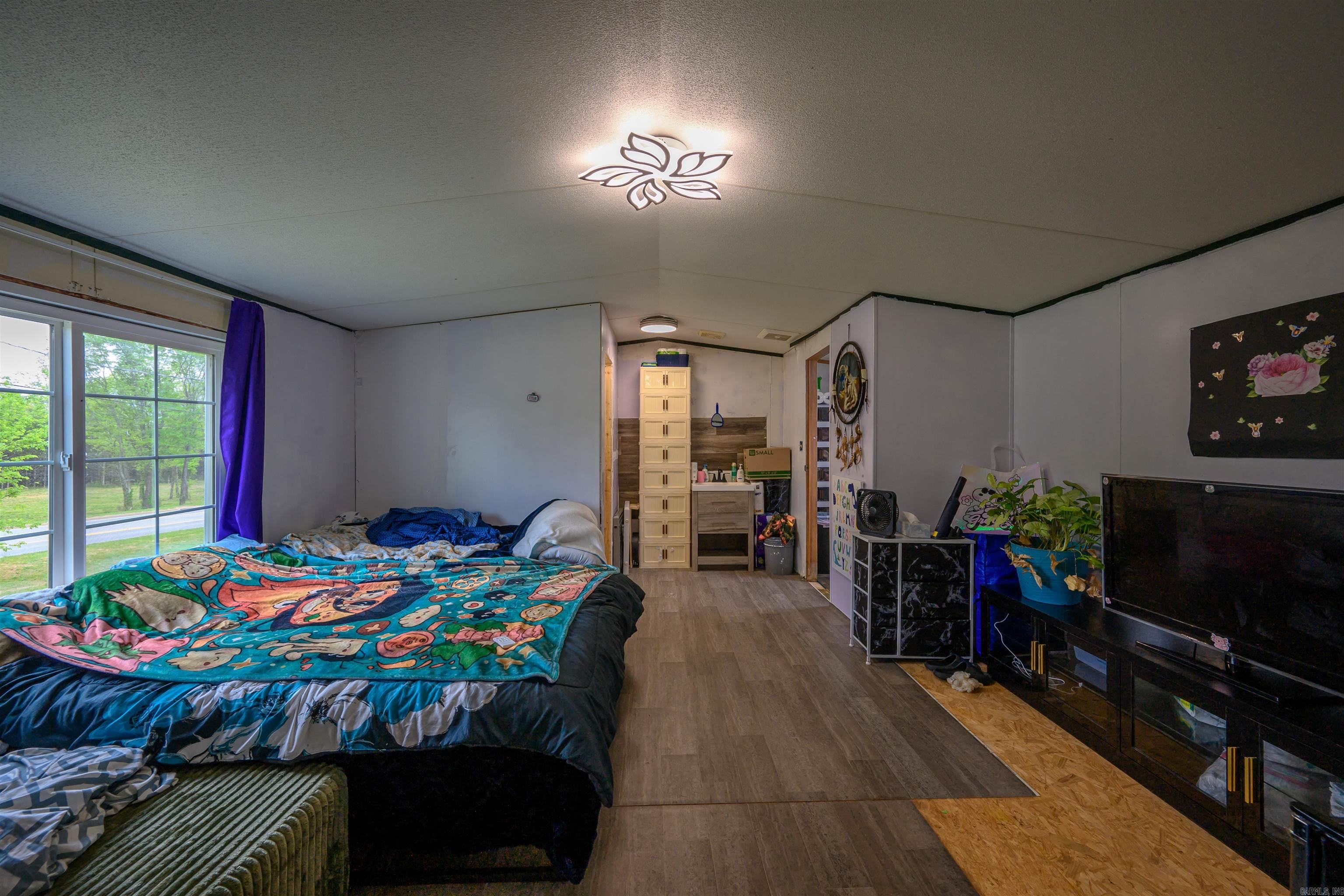 340 N Main  Mount Pleasant, AR