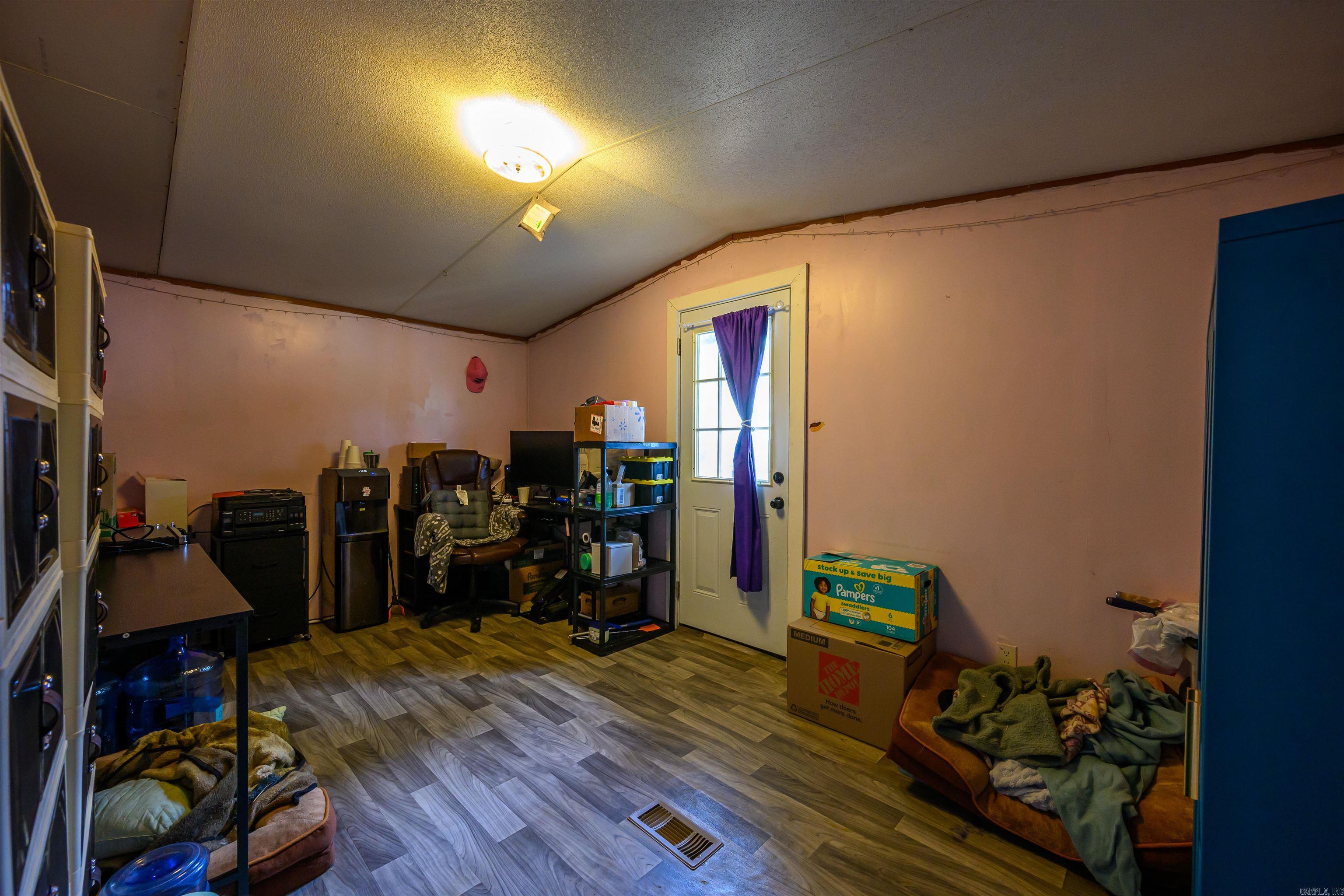 340 N Main  Mount Pleasant, AR