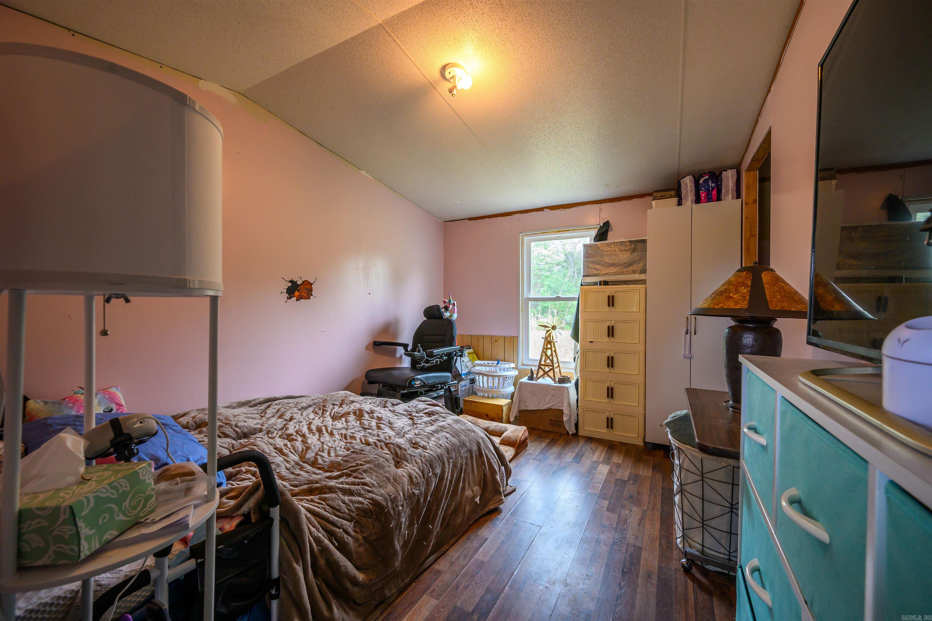 340 N Main  Mount Pleasant, AR