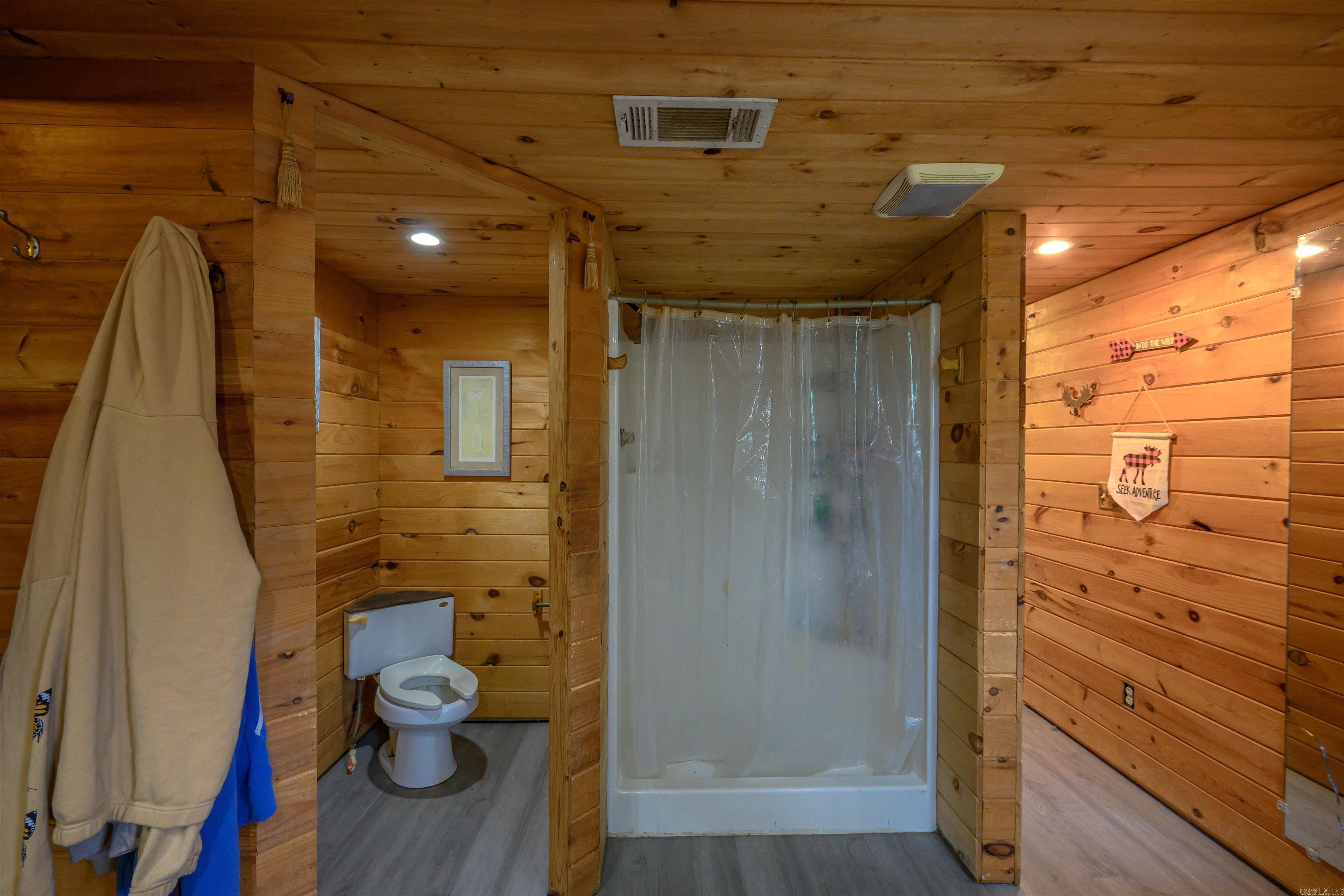 340 N Main  Mount Pleasant, AR