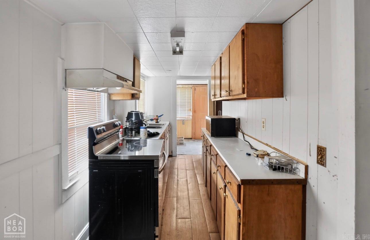 520 Russell  Helena, AR