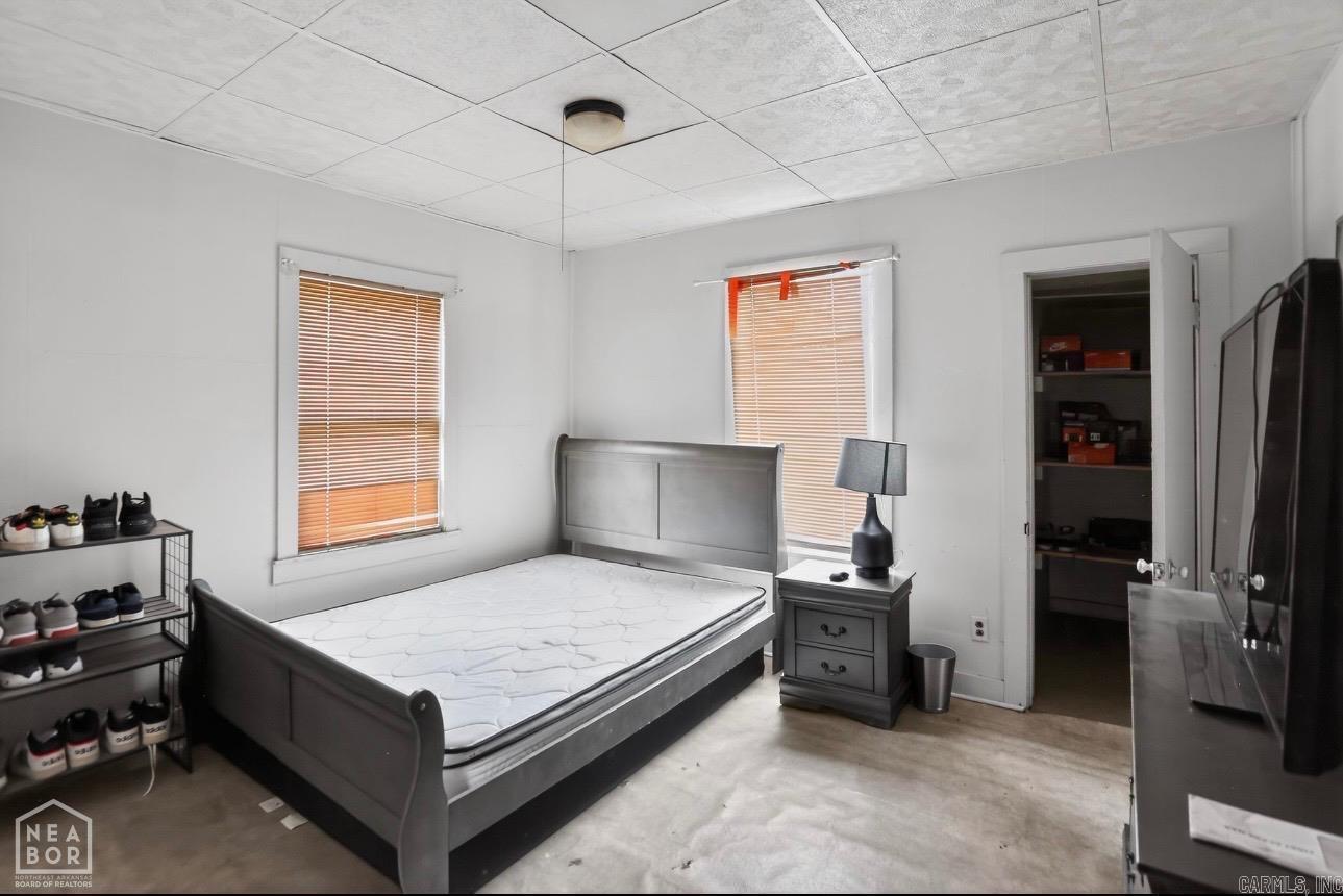 520 Russell  Helena, AR