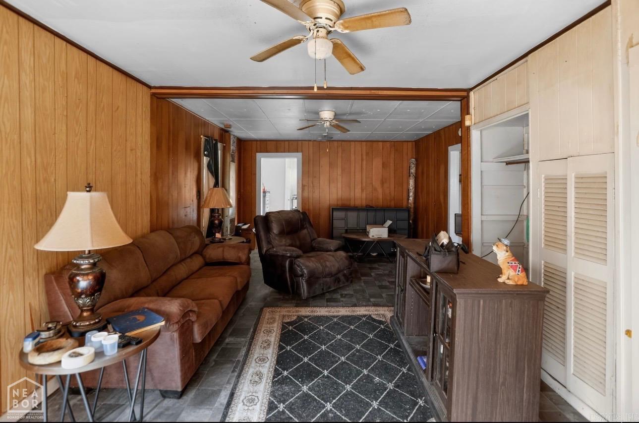 520 Russell  Helena, AR