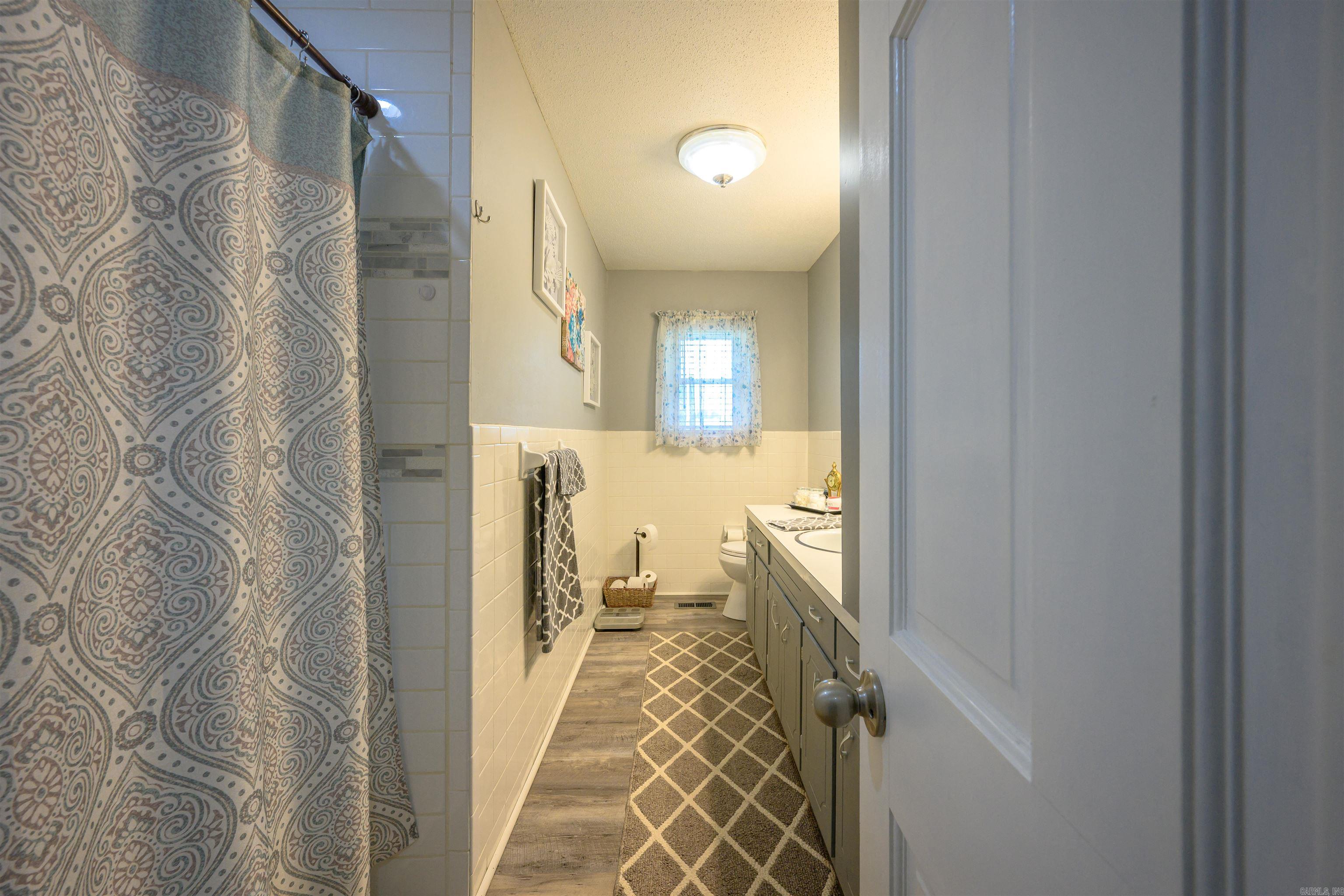 140 N Spring  Melbourne, AR