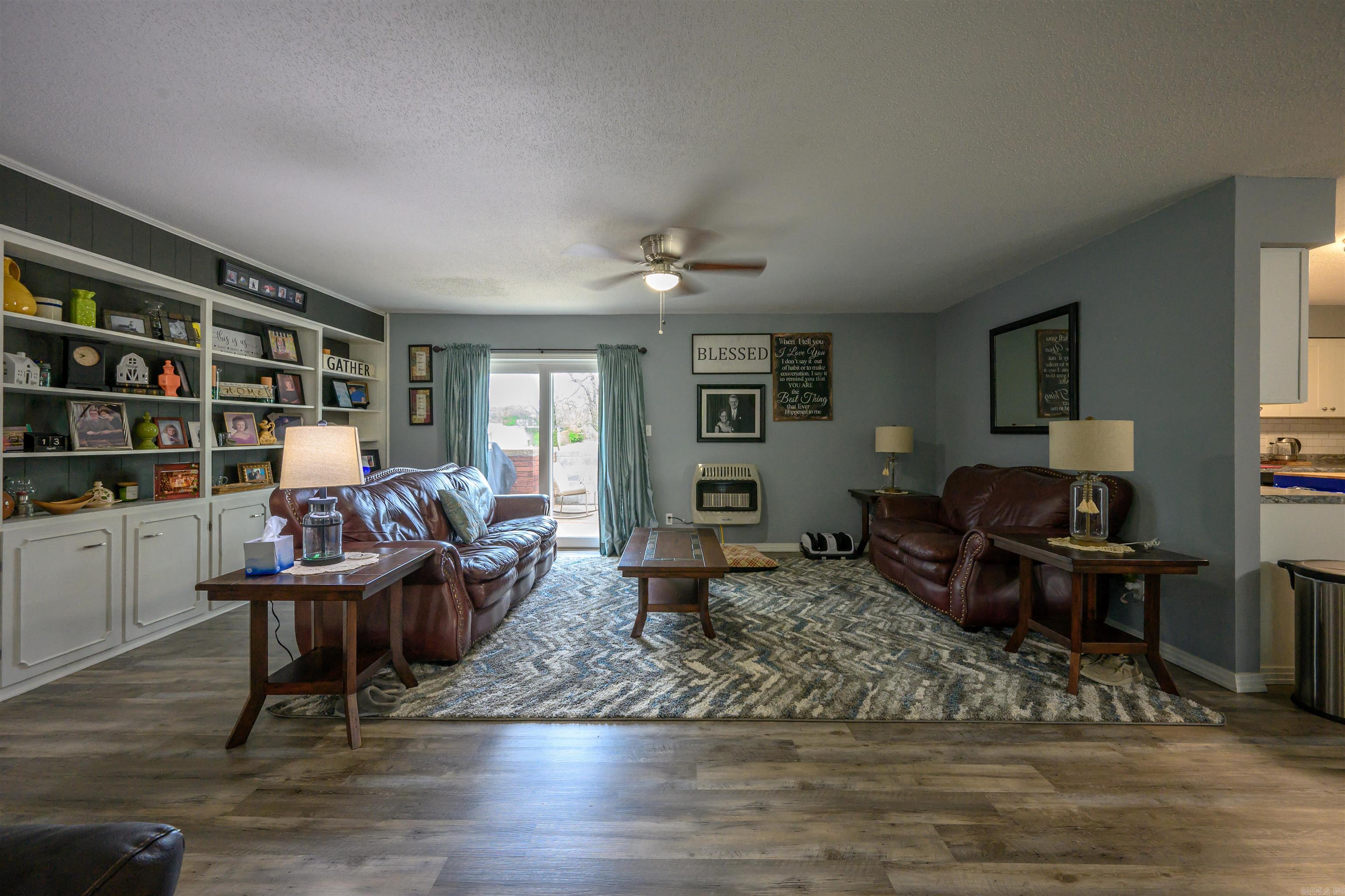 140 N Spring  Melbourne, AR