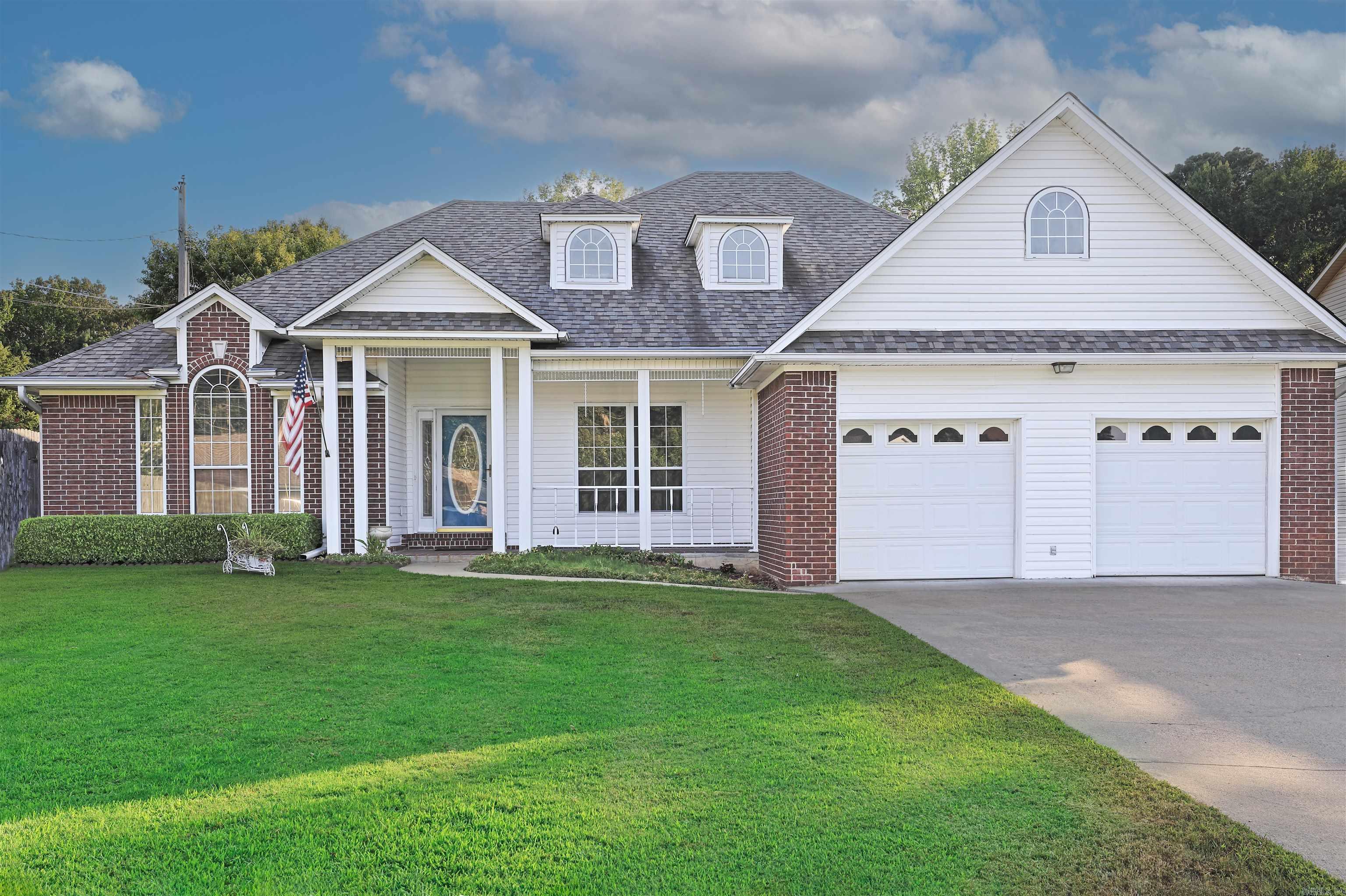 702 Honeysuckle Hills Court  Redfield, AR