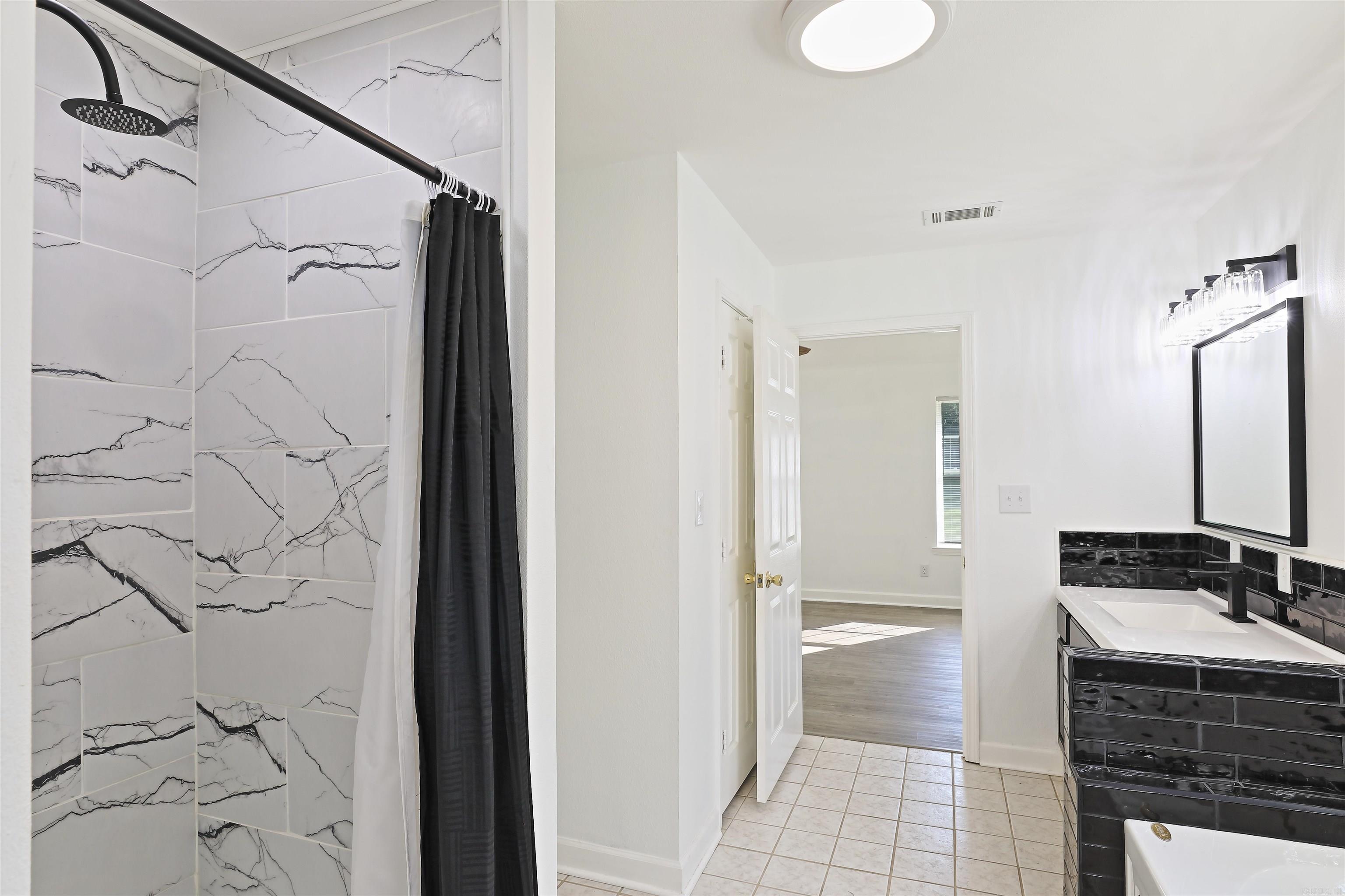 702 Honeysuckle Hills Court  Redfield, AR