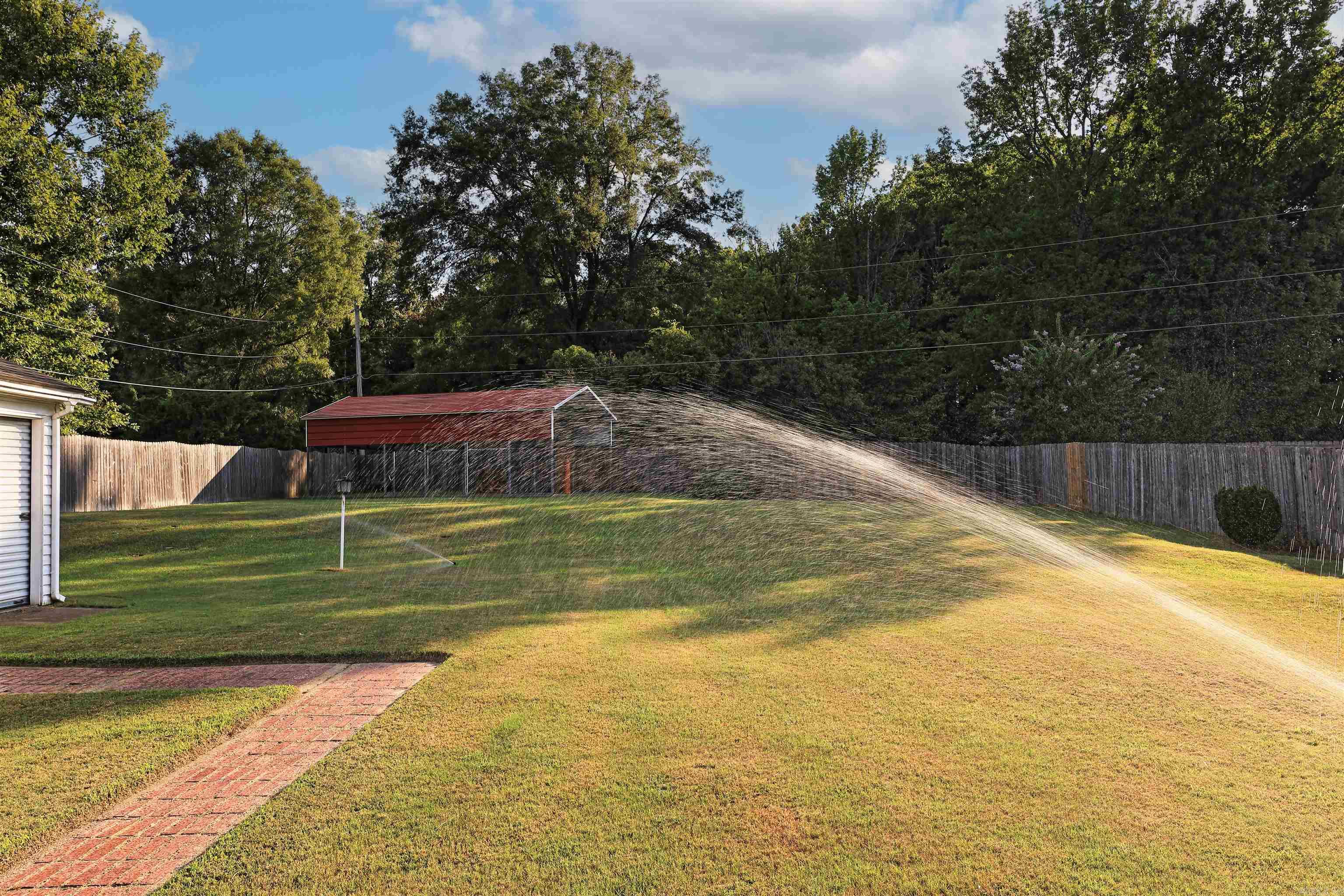 702 Honeysuckle Hills Court  Redfield, AR