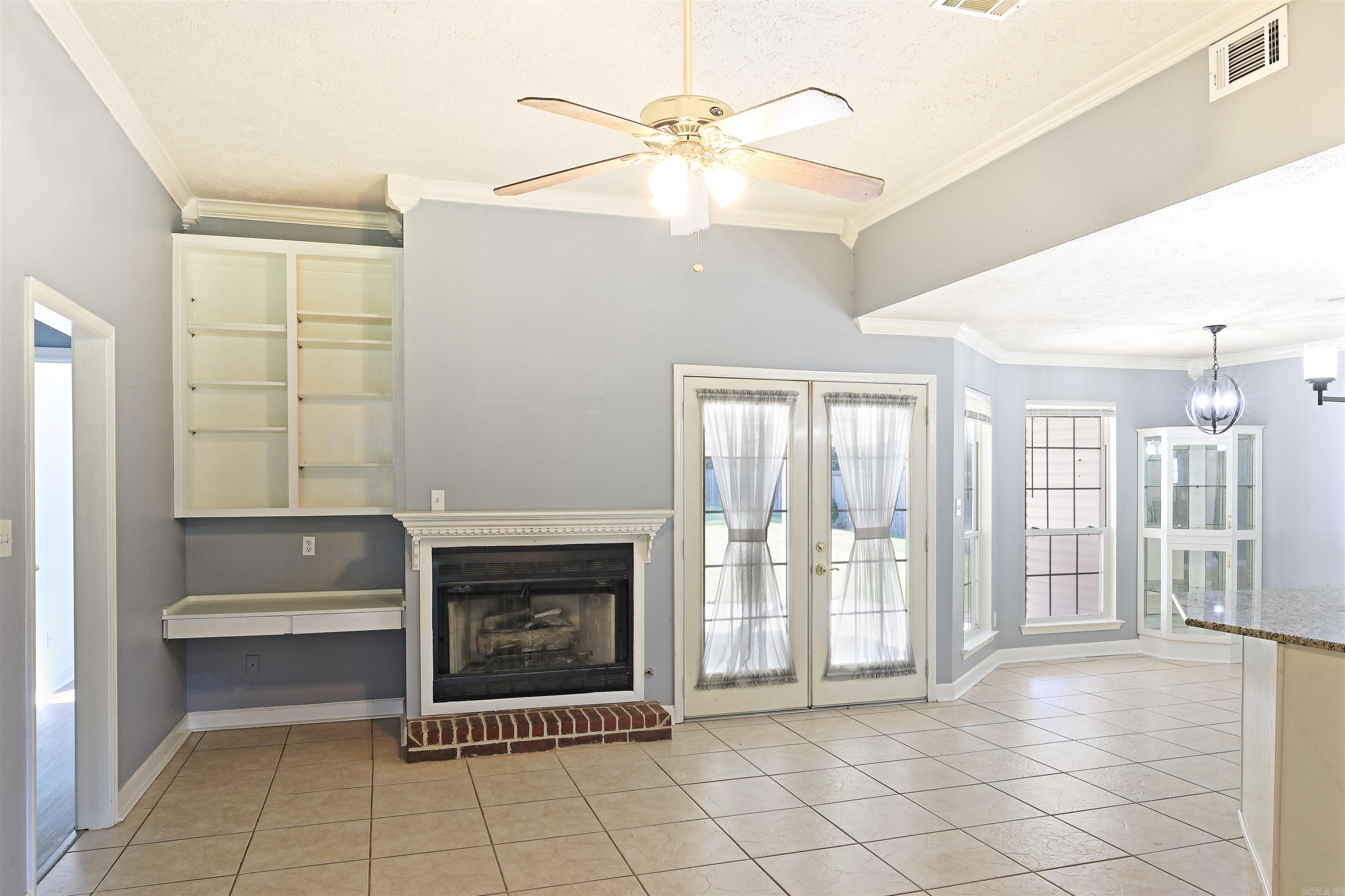 702 Honeysuckle Hills Court  Redfield, AR