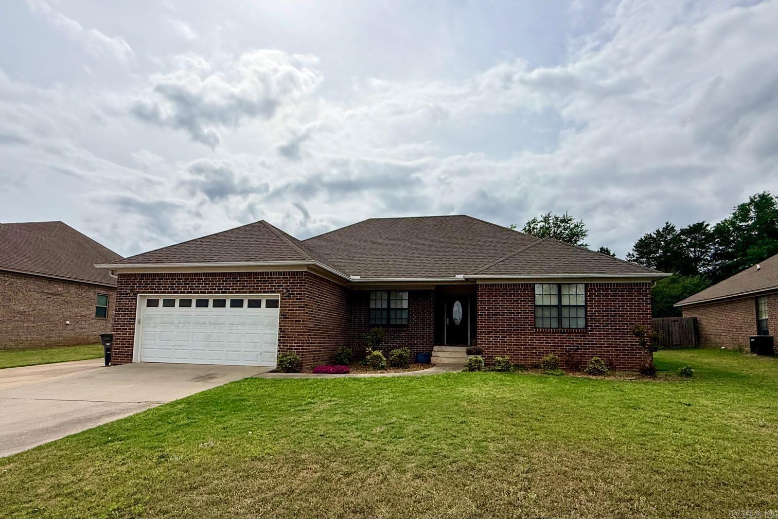 1407 Sydney  Searcy, AR