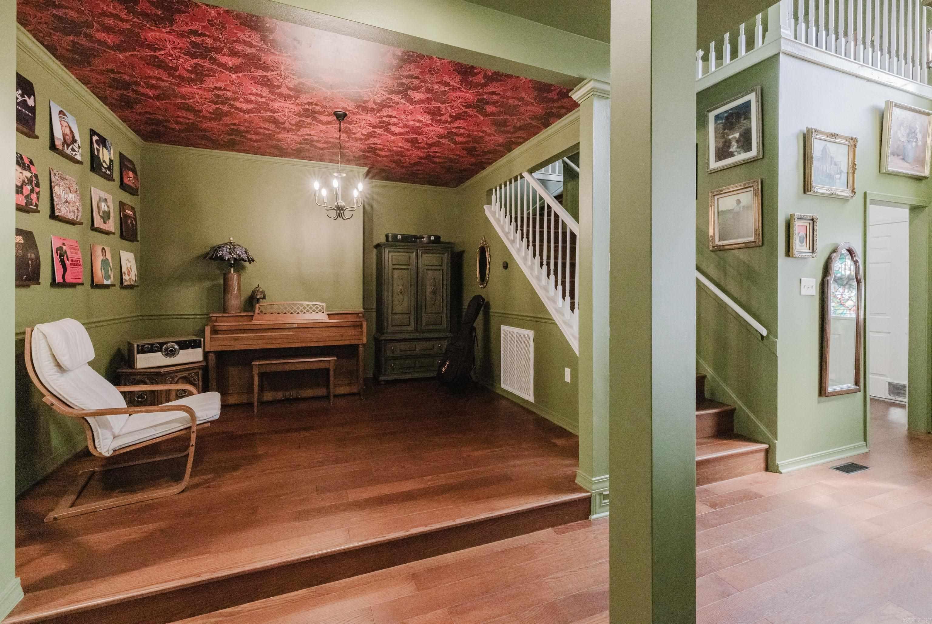 1825 Rainwood Cove Dr  Little Rock, AR