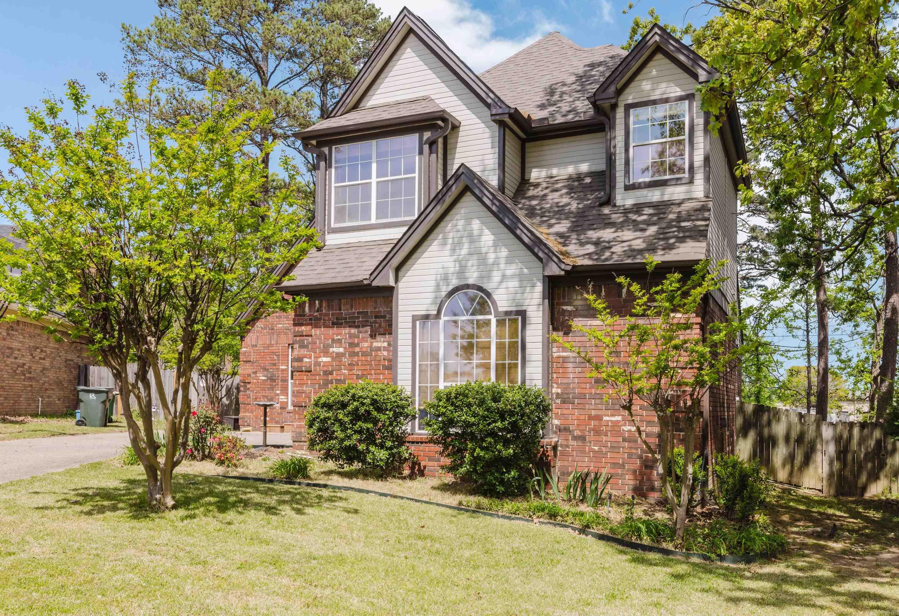 1825 Rainwood Cove Dr  Little Rock, AR