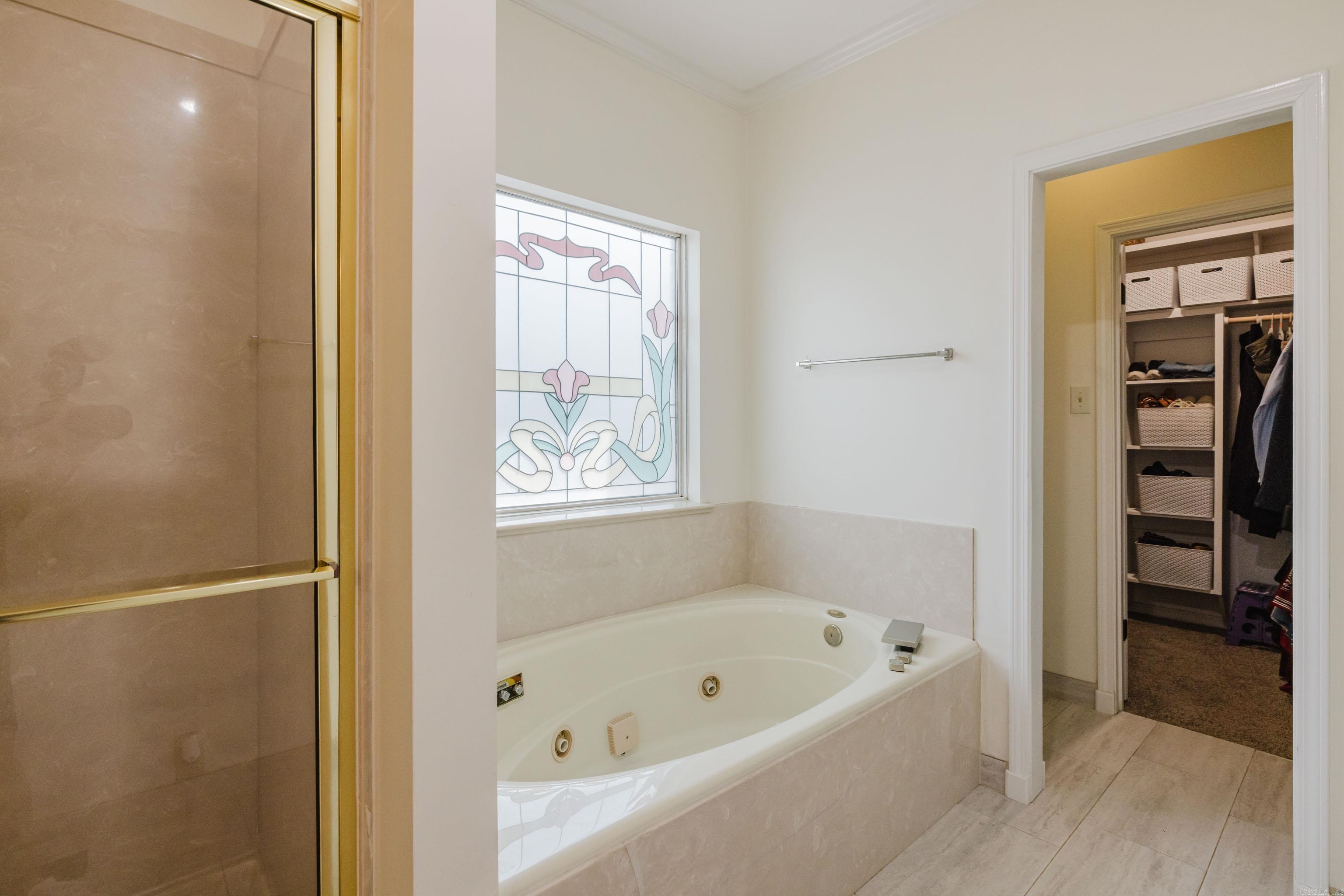 1825 Rainwood Cove Dr  Little Rock, AR