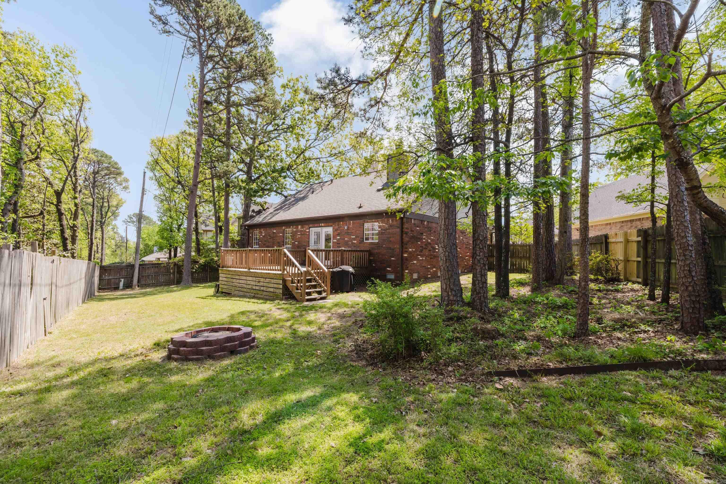 1825 Rainwood Cove Dr  Little Rock, AR