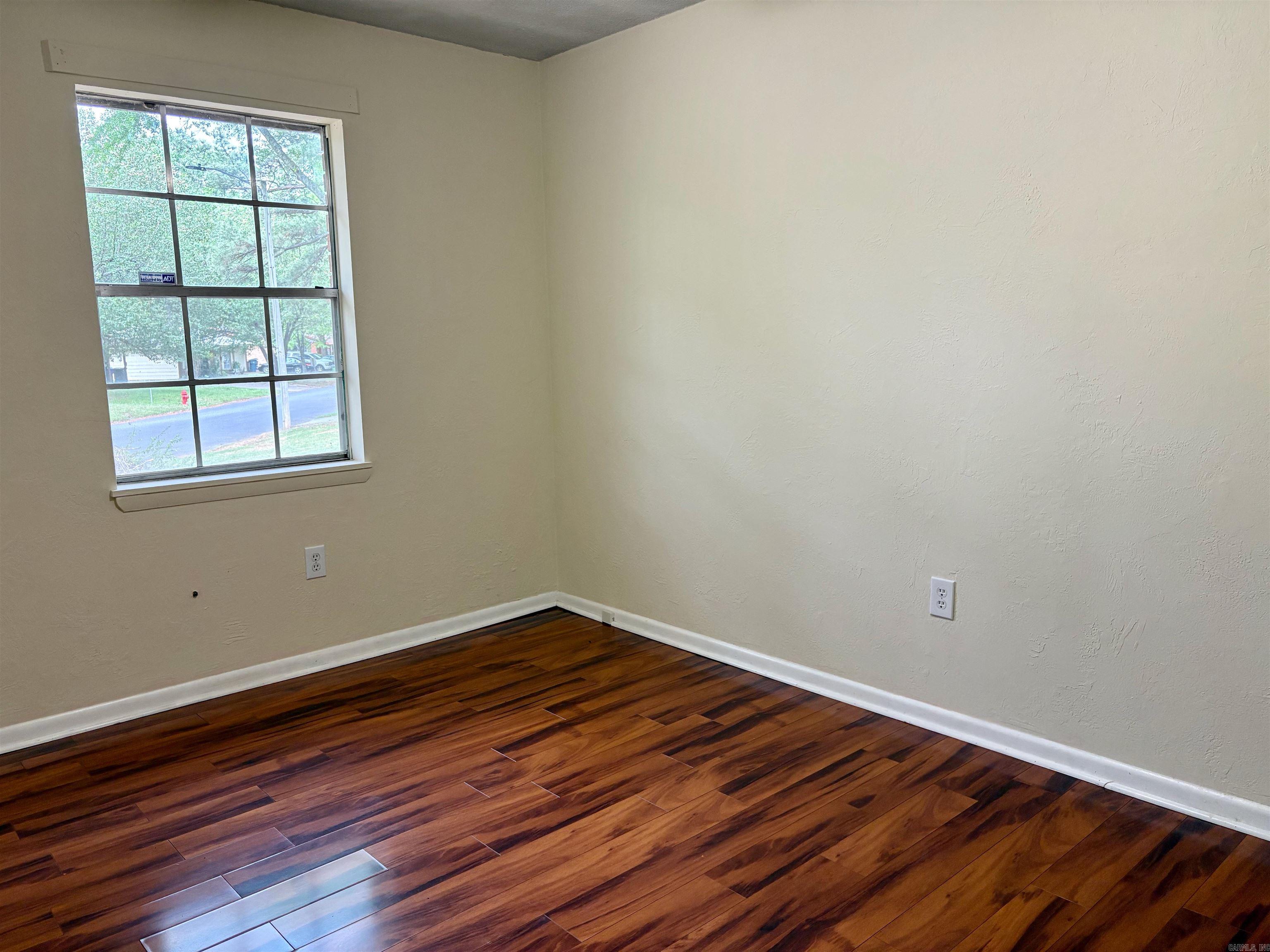 2304 Broadview  Conway, AR