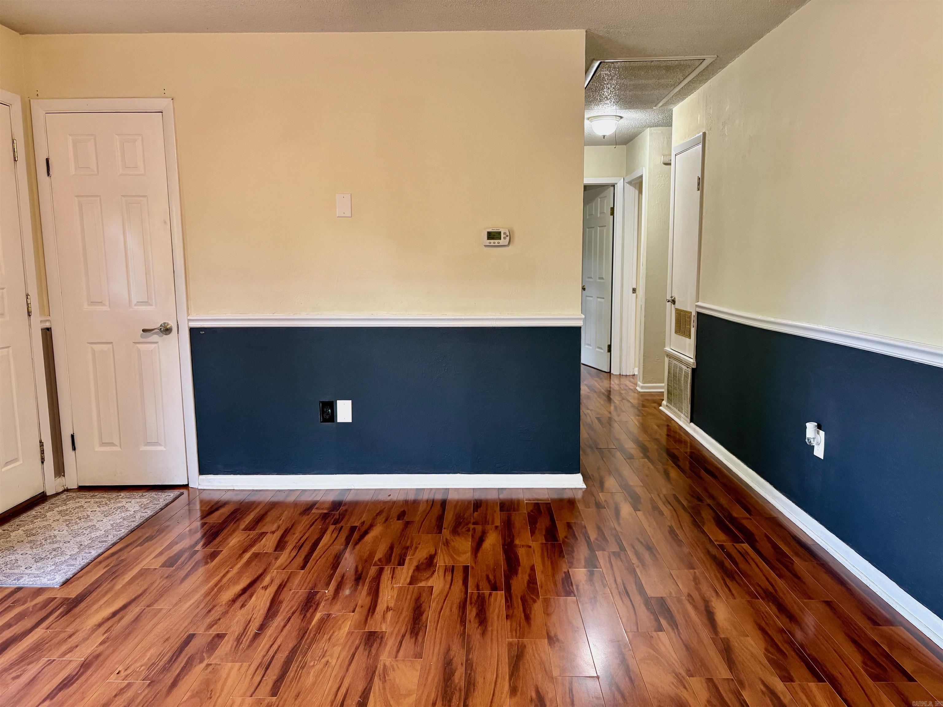 2304 Broadview  Conway, AR