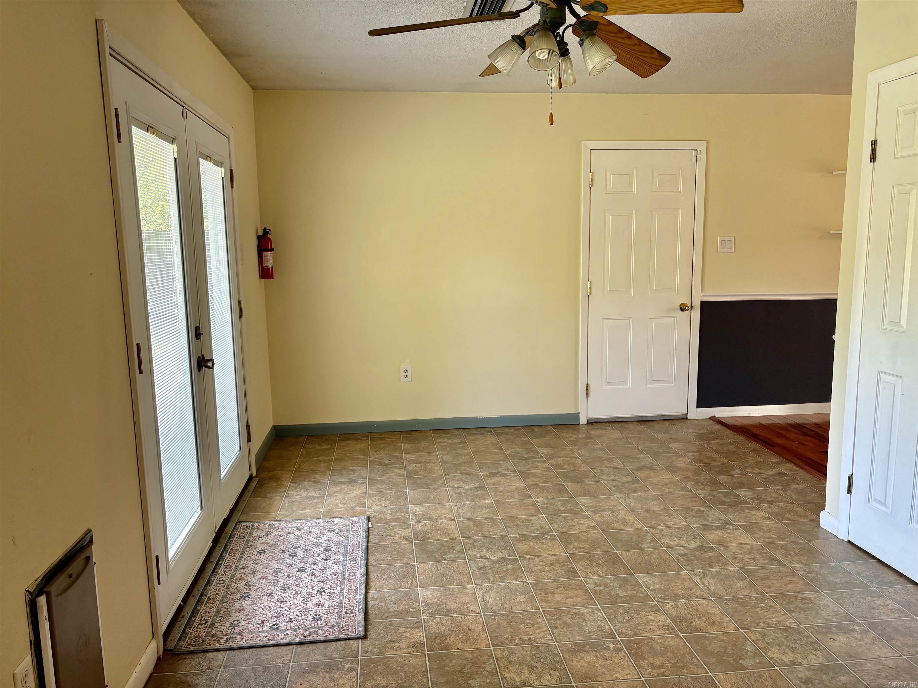 2304 Broadview  Conway, AR