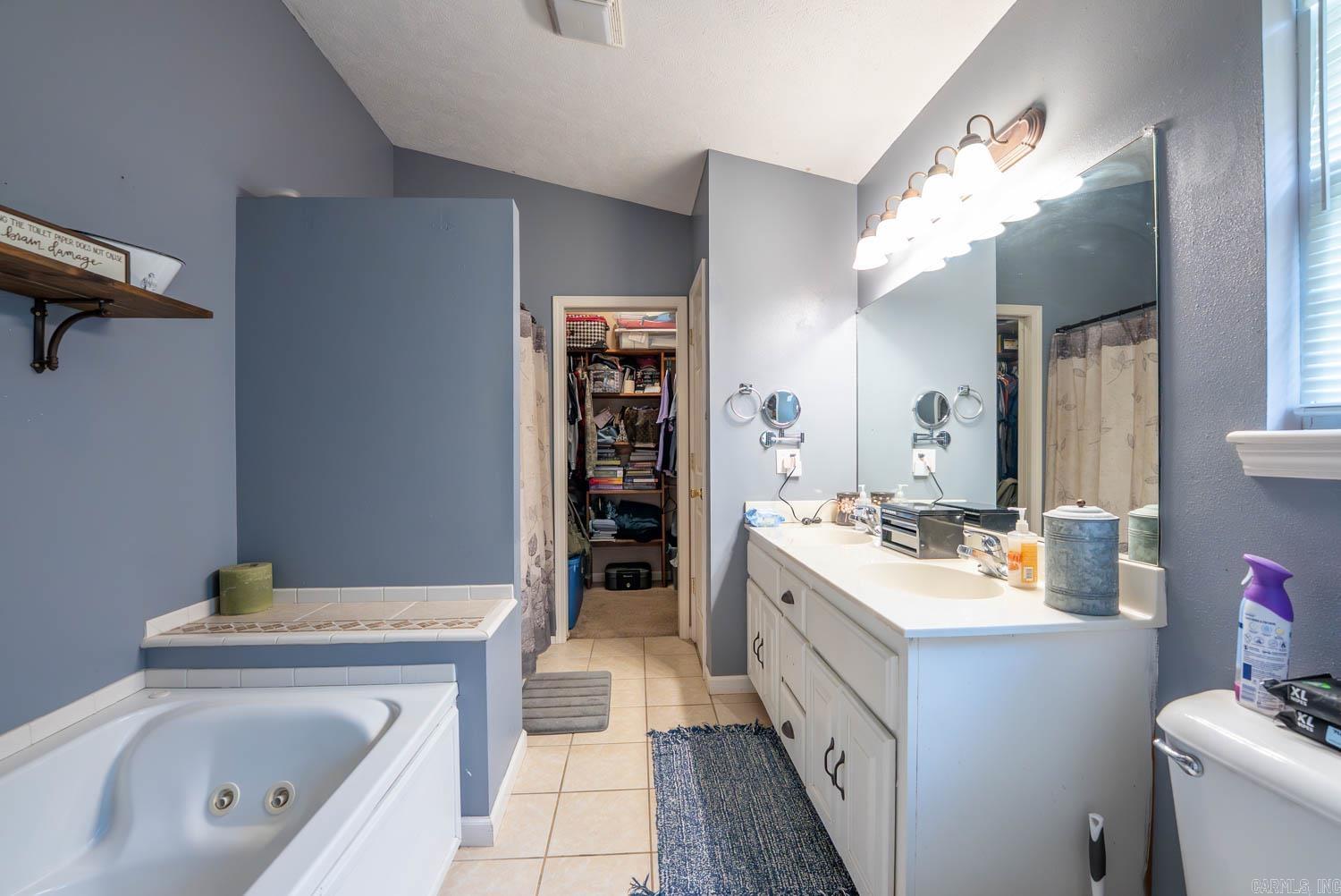 414 Carpenter Road  Thayer, MO