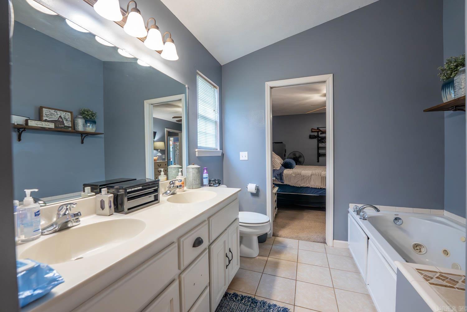 414 Carpenter Road  Thayer, MO