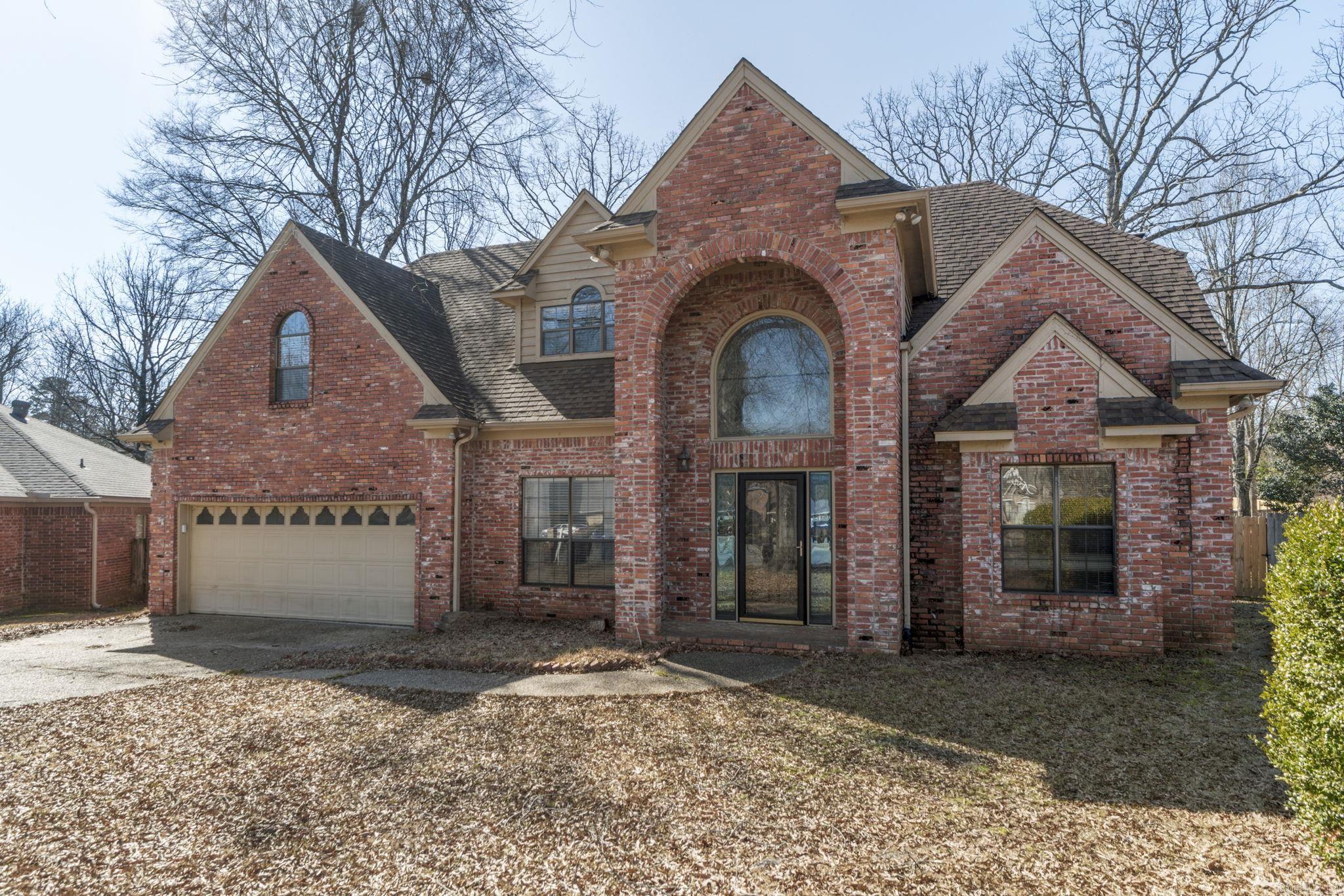 8 Edgewater  Maumelle, AR