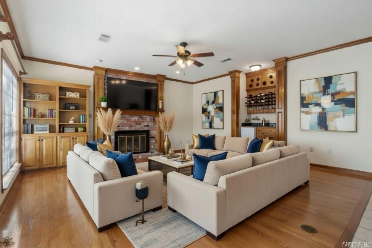 8 Edgewater  Maumelle, AR