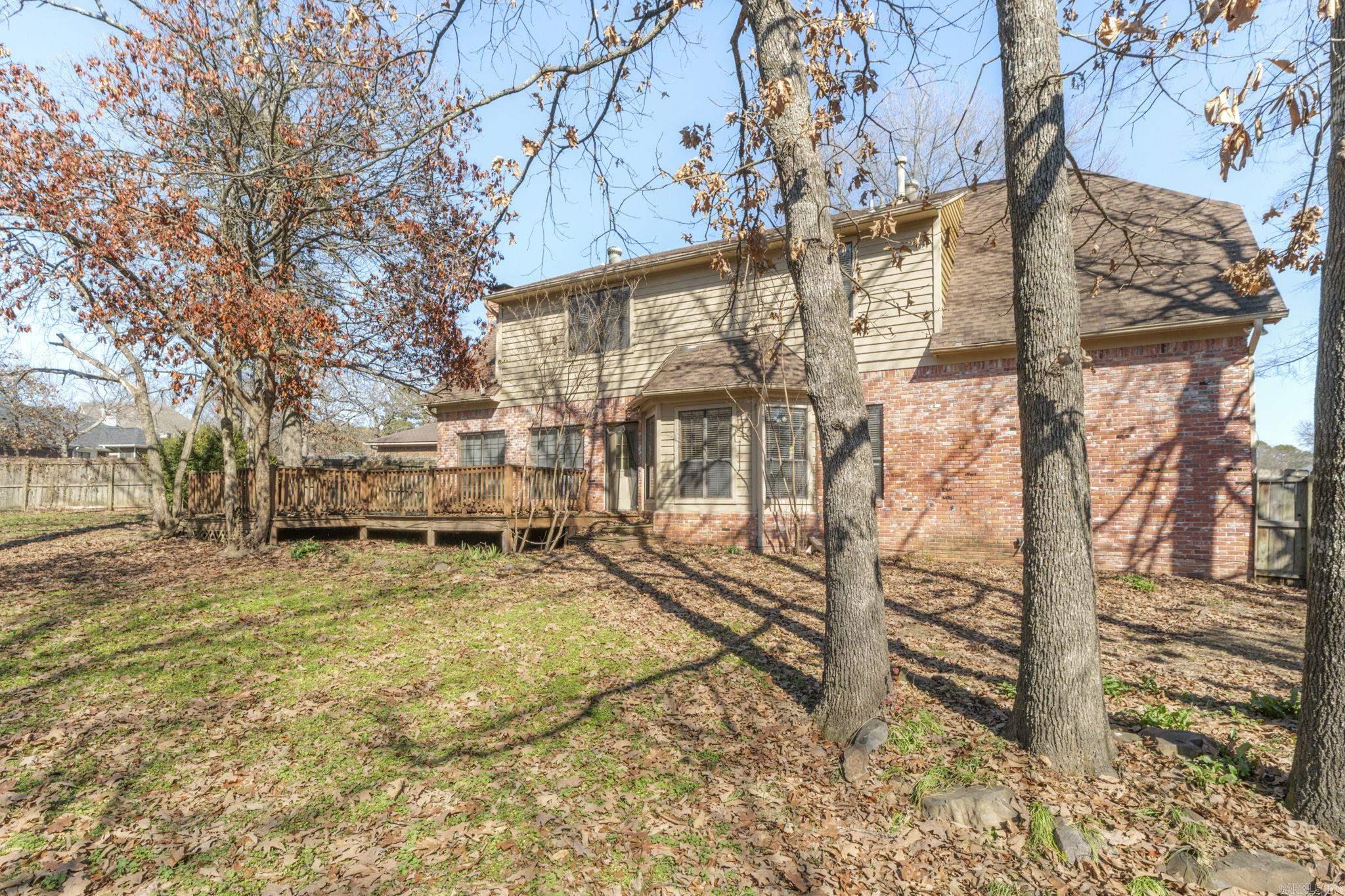8 Edgewater  Maumelle, AR