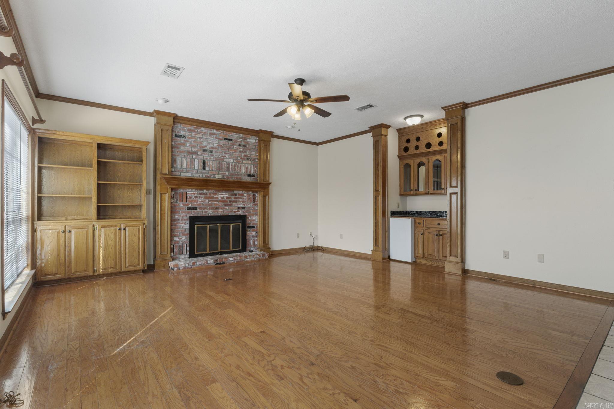 8 Edgewater  Maumelle, AR