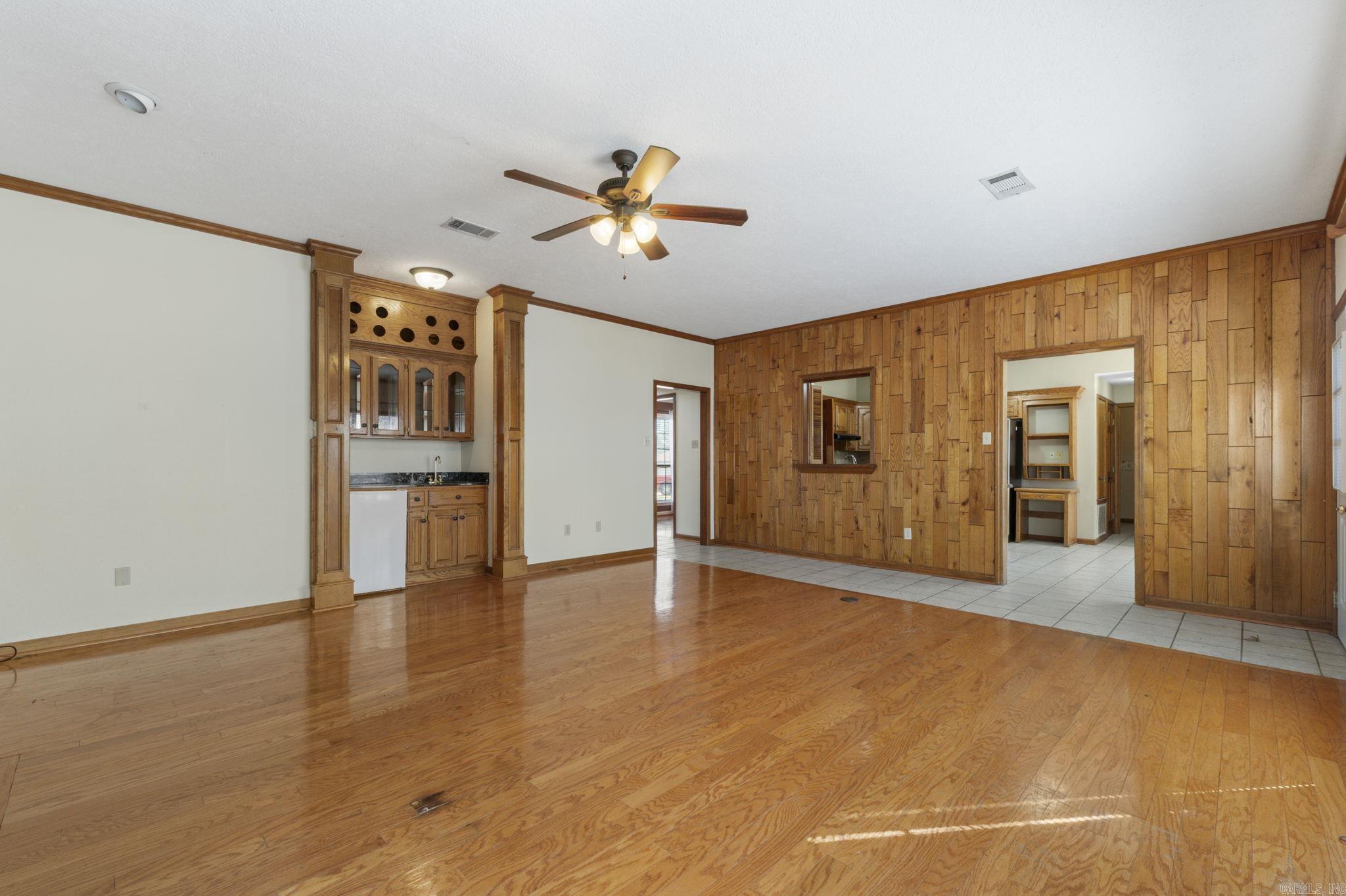 8 Edgewater  Maumelle, AR